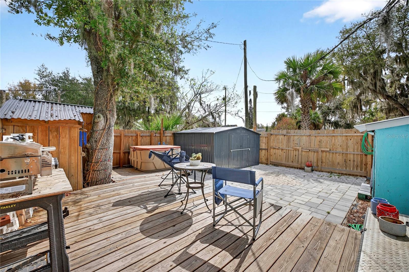 Image 29 of 41 For 607 Jefferson Street