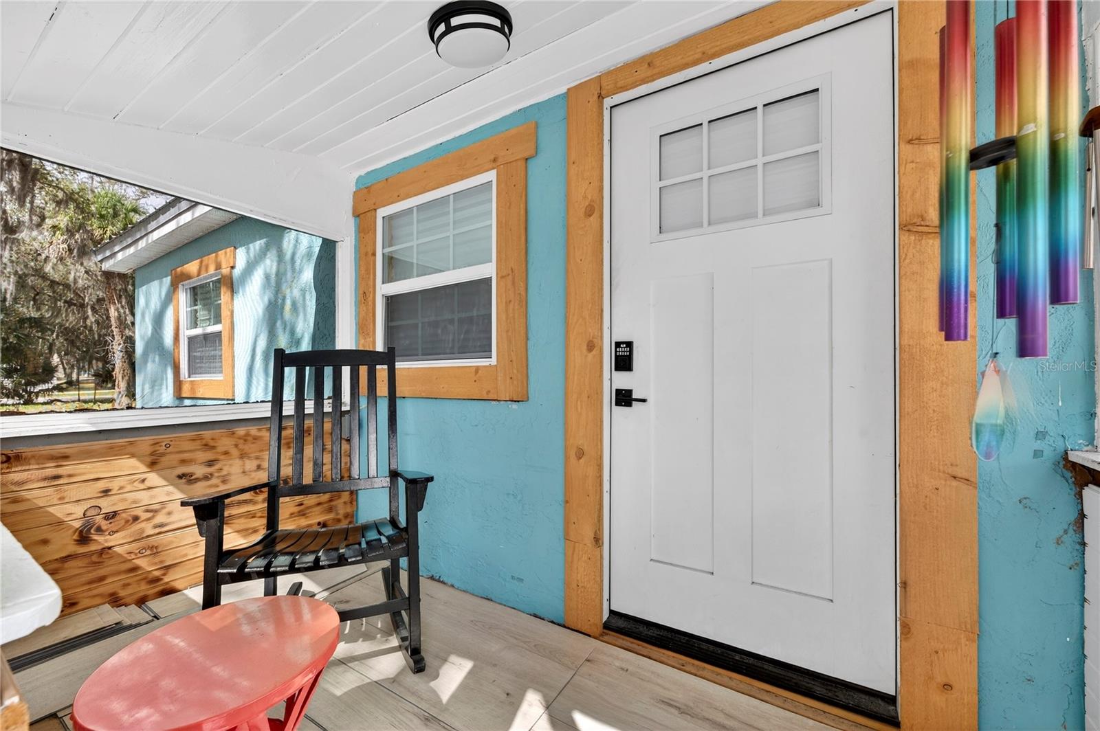 Image 3 of 41 For 607 Jefferson Street