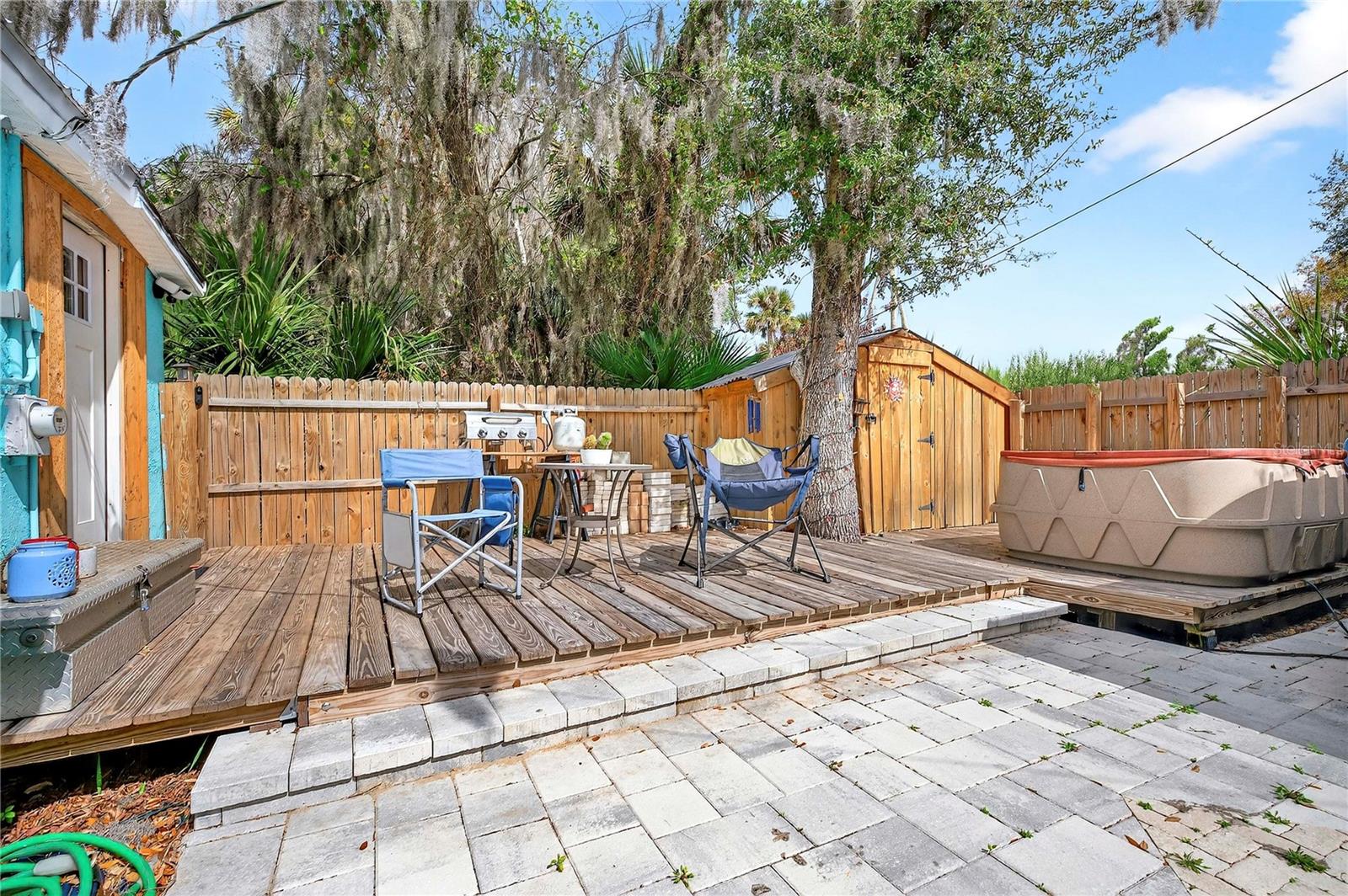 Image 30 of 41 For 607 Jefferson Street