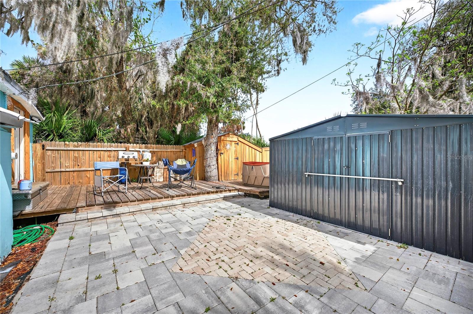 Image 31 of 41 For 607 Jefferson Street