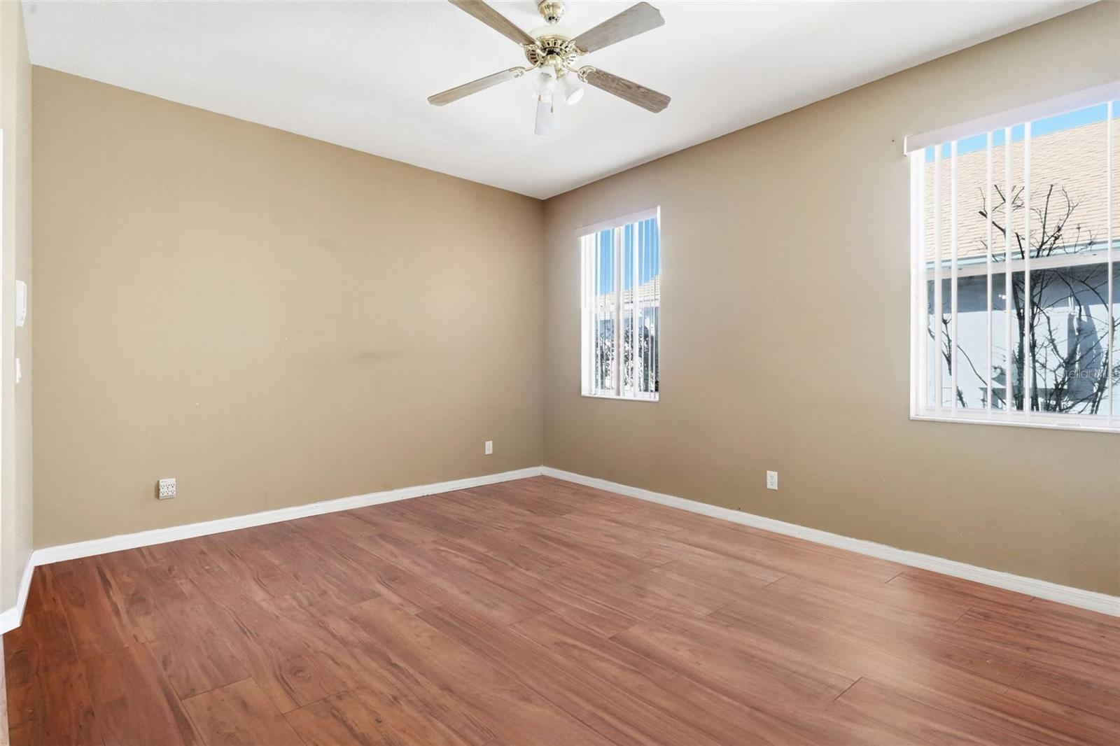 Image 22 of 38 For 2104 Mallard Creek Circle