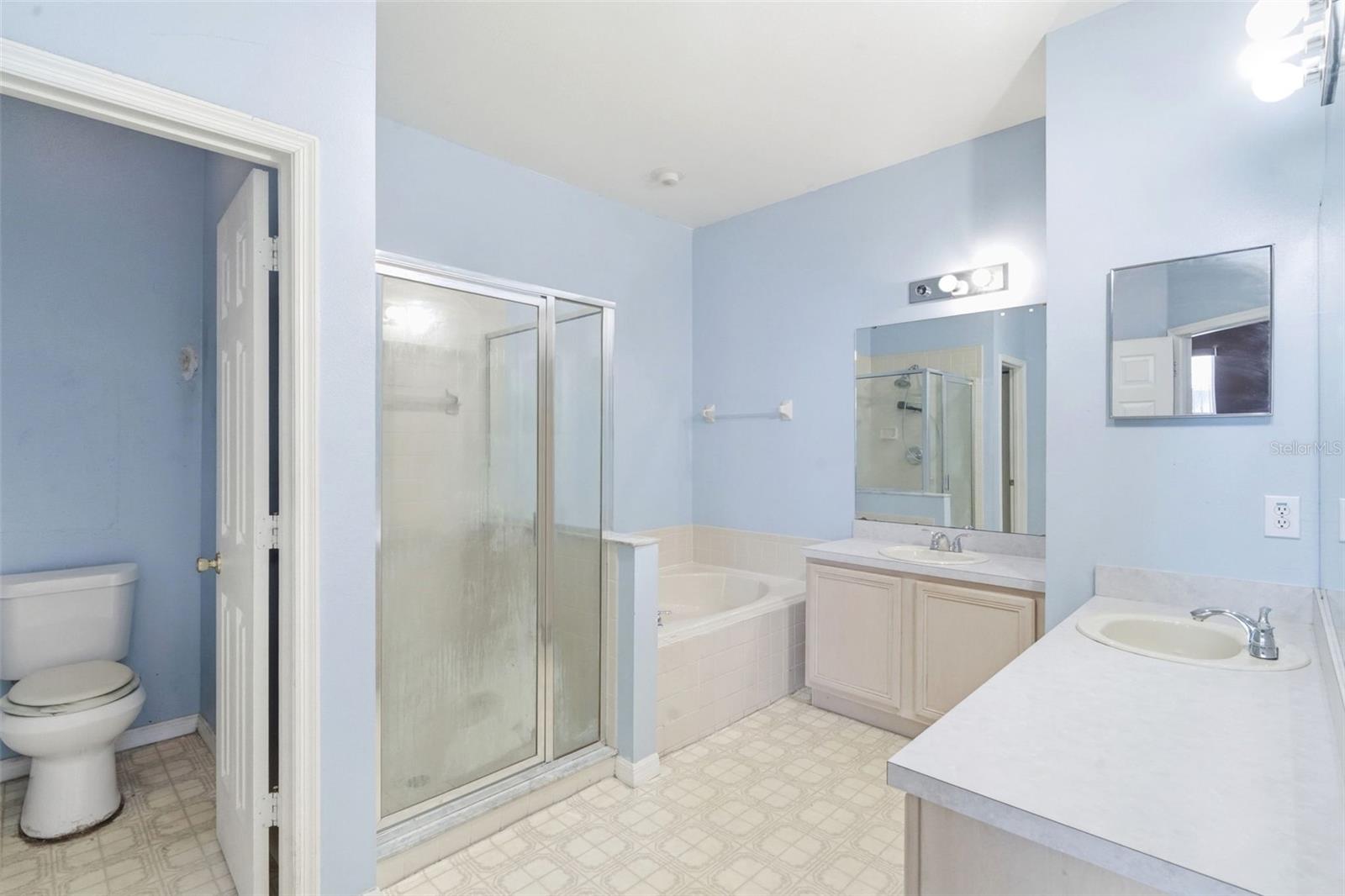 Image 25 of 38 For 2104 Mallard Creek Circle