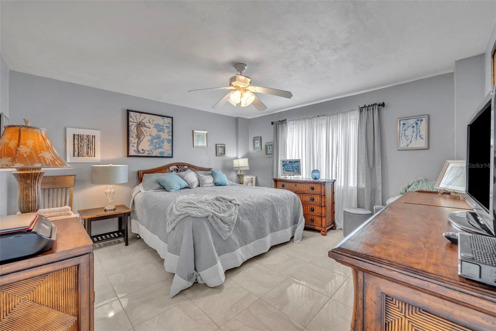 Image 17 of 30 For 2860 Ocean Shore Boulevard 3030