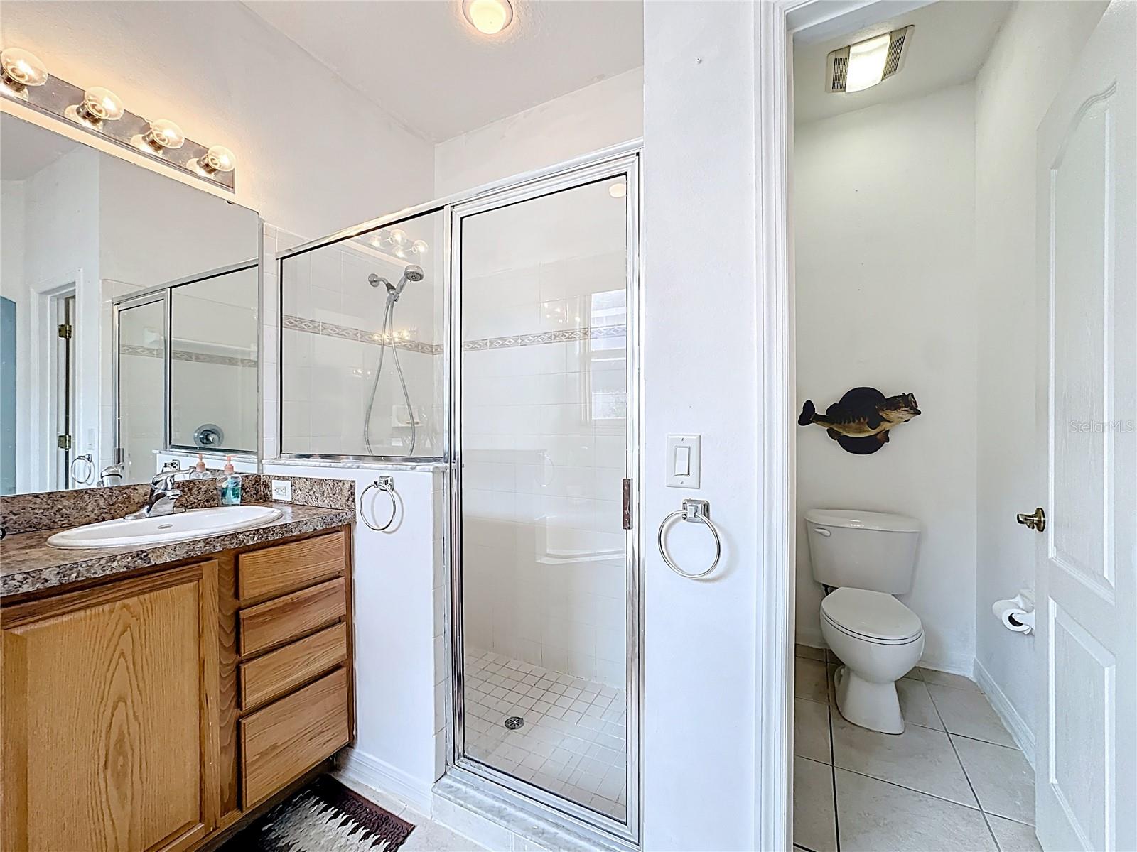 Image 28 of 69 For 200 Round Man Street