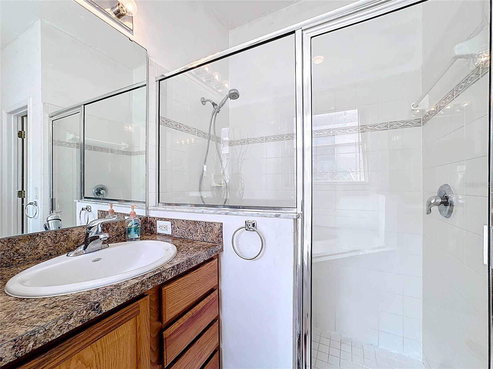 Image 29 of 69 For 200 Round Man Street