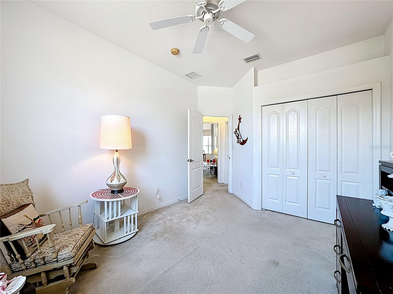 Image 34 of 69 For 200 Round Man Street