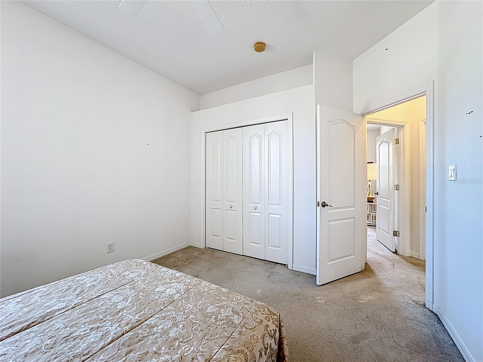 Image 37 of 69 For 200 Round Man Street