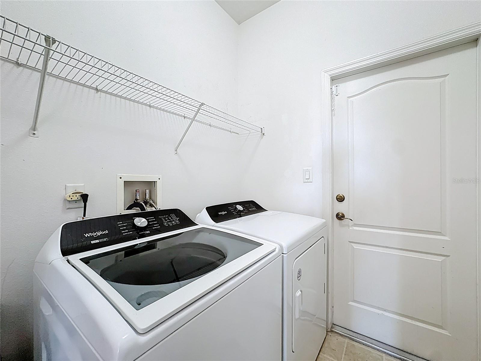 Image 46 of 69 For 200 Round Man Street