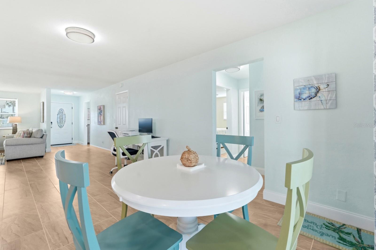 Image 23 of 73 For 341 Plaza Boulevard