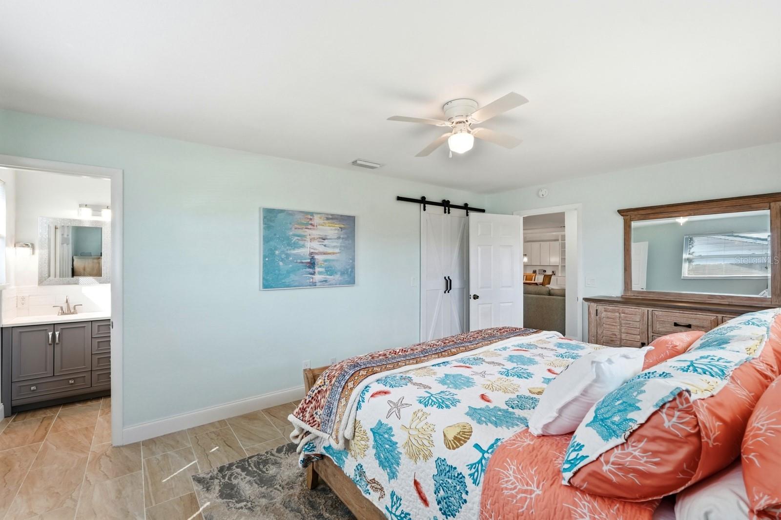 Image 25 of 73 For 341 Plaza Boulevard