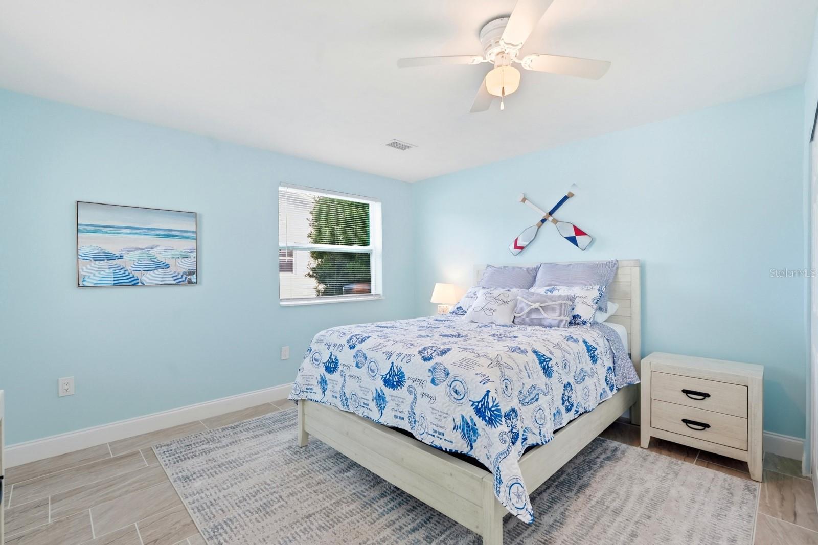 Image 31 of 73 For 341 Plaza Boulevard