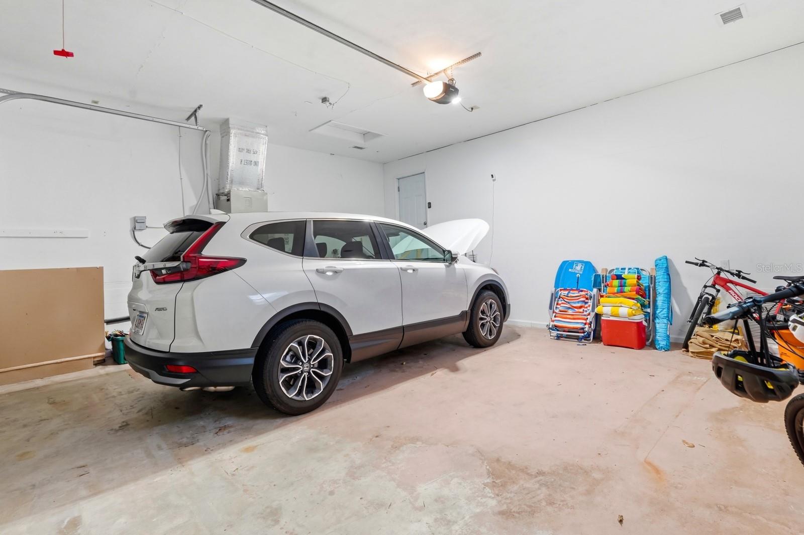 Image 51 of 73 For 341 Plaza Boulevard