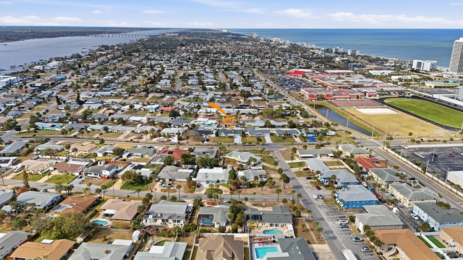 Image 61 of 73 For 341 Plaza Boulevard