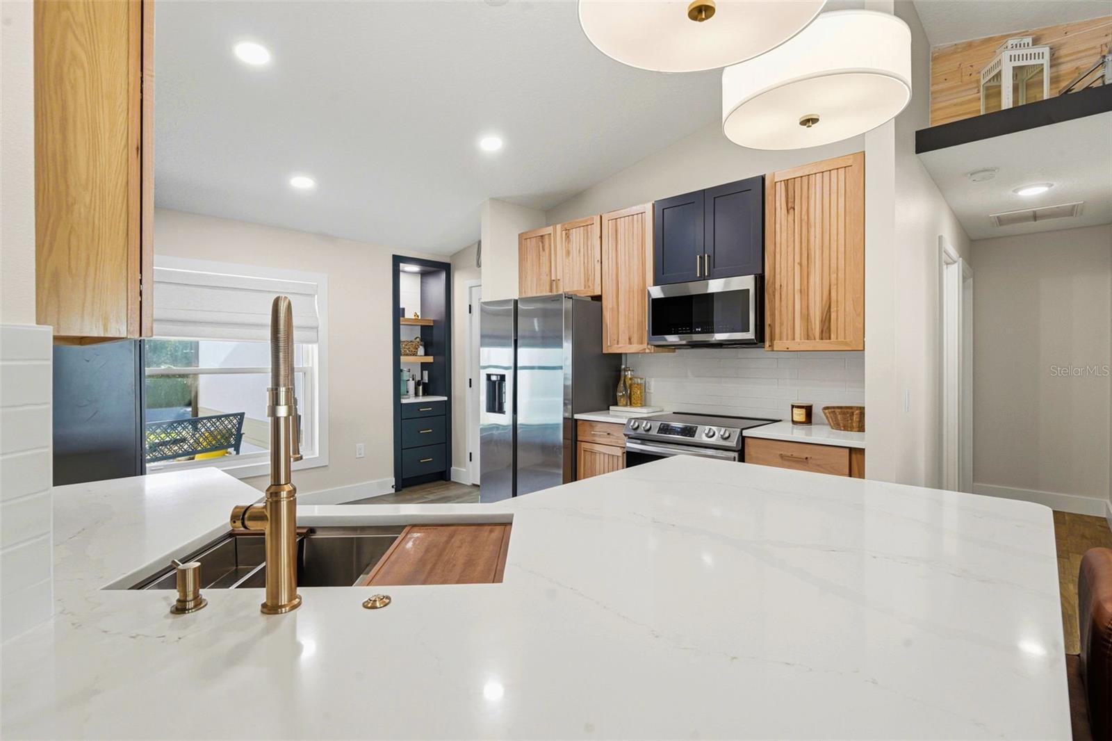 Image 11 of 57 For 2046 Dalton Avenue