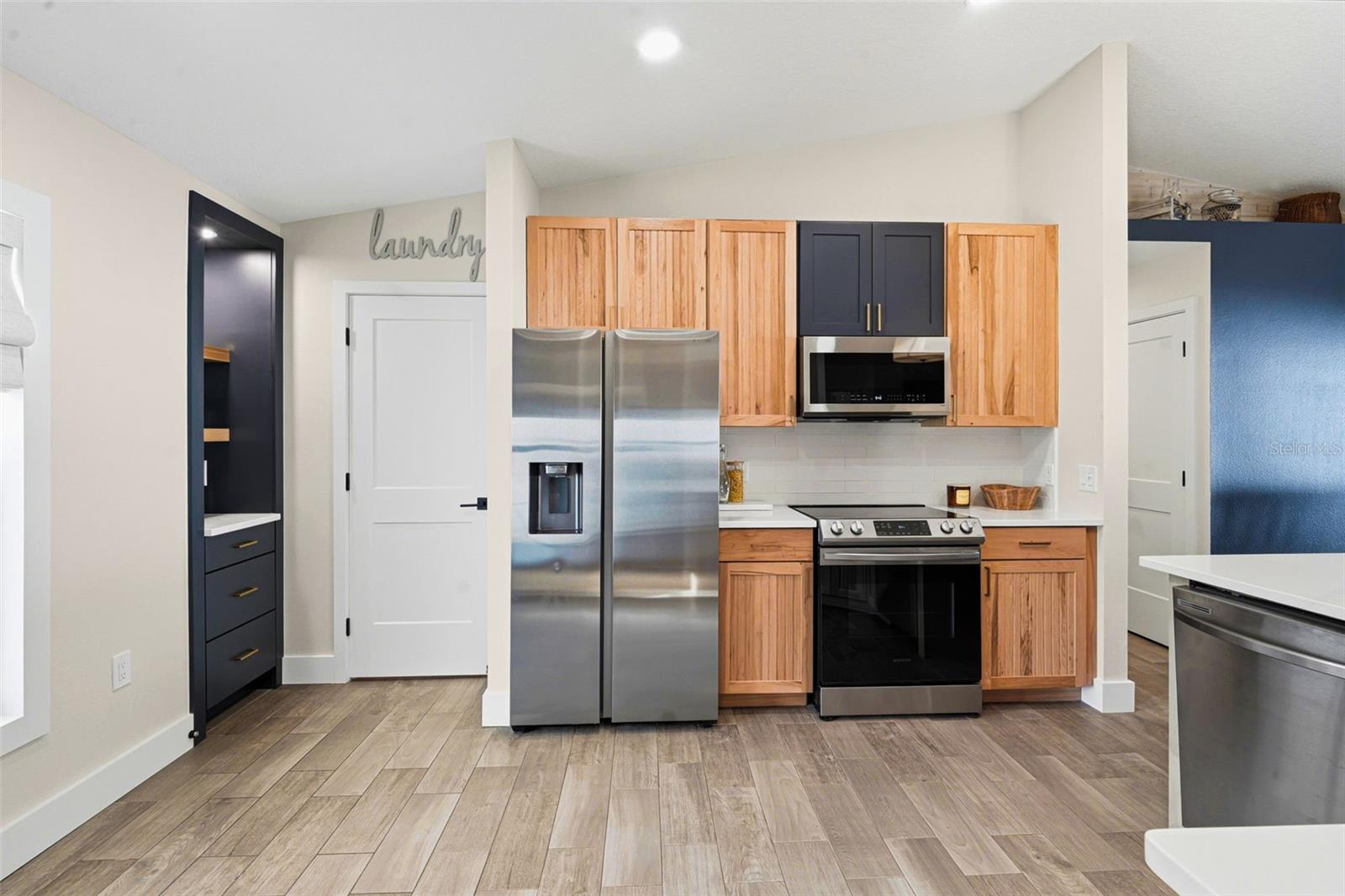 Image 12 of 57 For 2046 Dalton Avenue