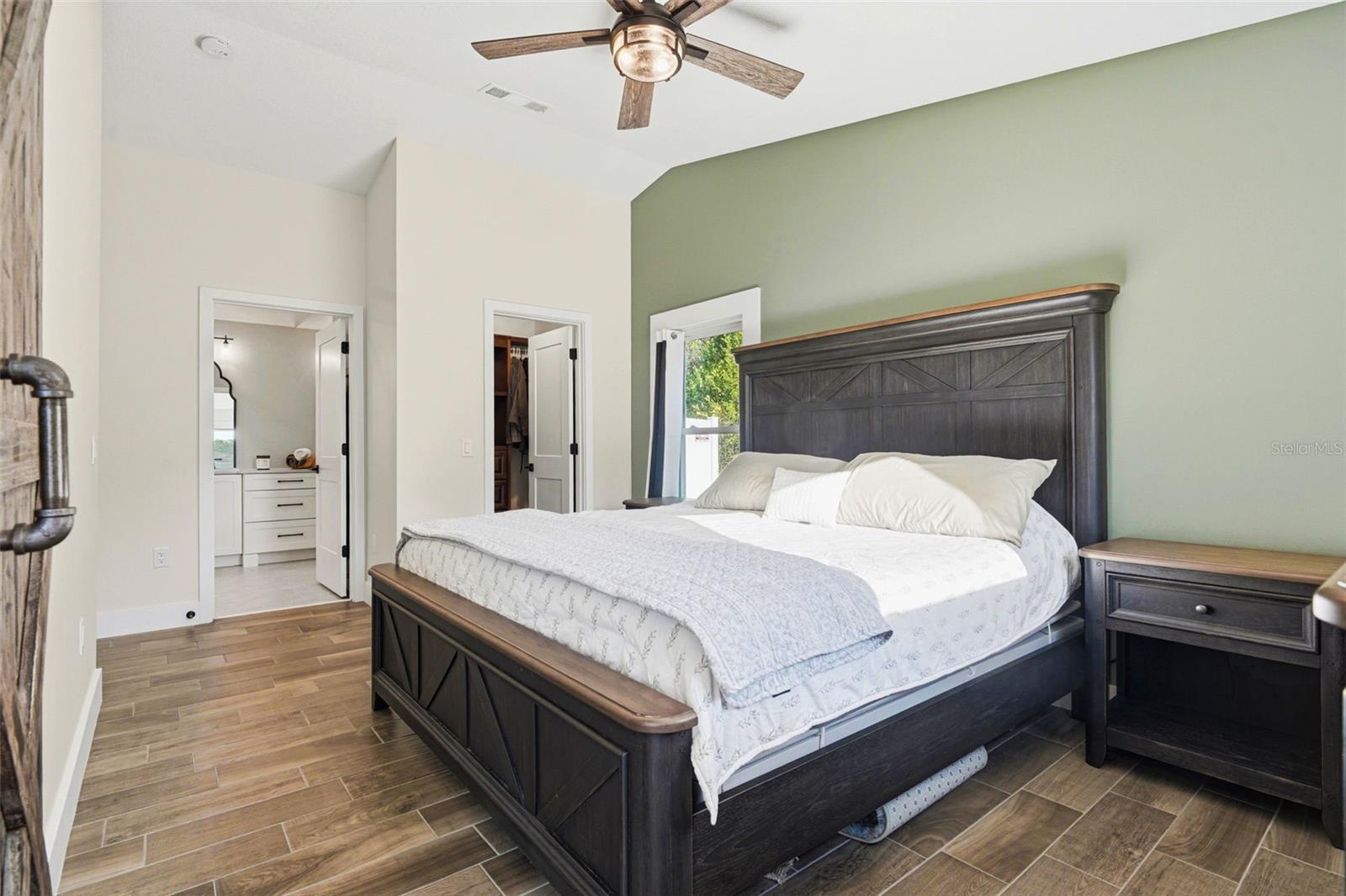 Image 15 of 57 For 2046 Dalton Avenue