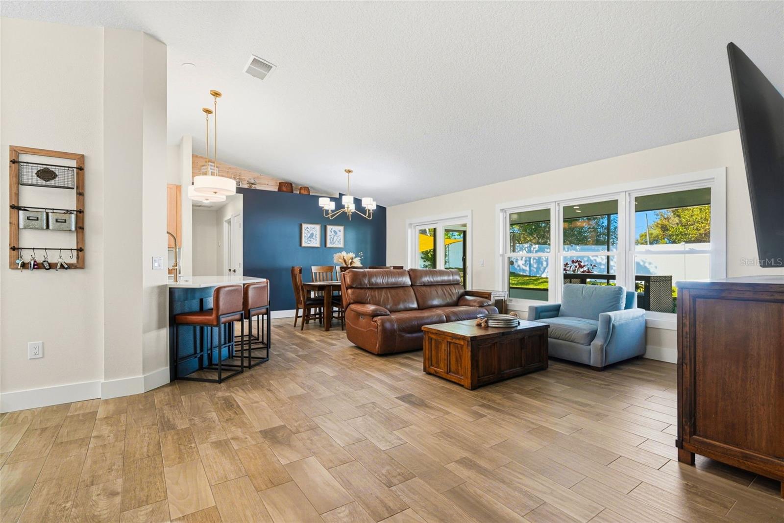 Image 2 of 57 For 2046 Dalton Avenue