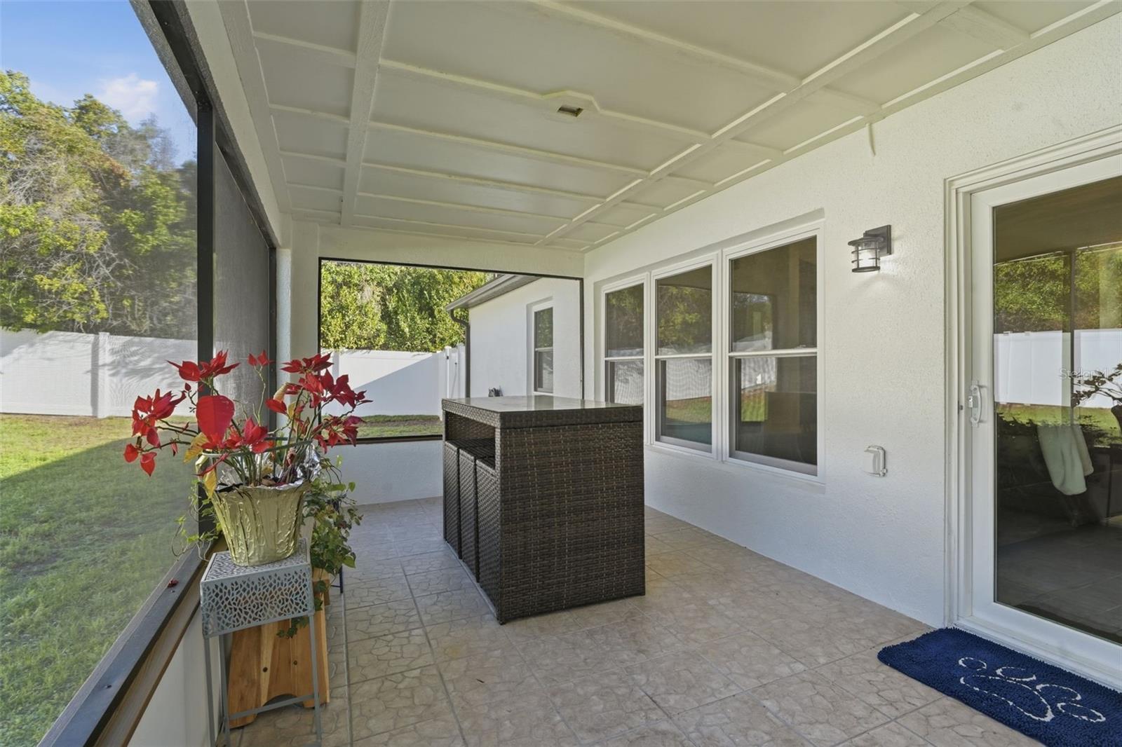 Image 33 of 57 For 2046 Dalton Avenue