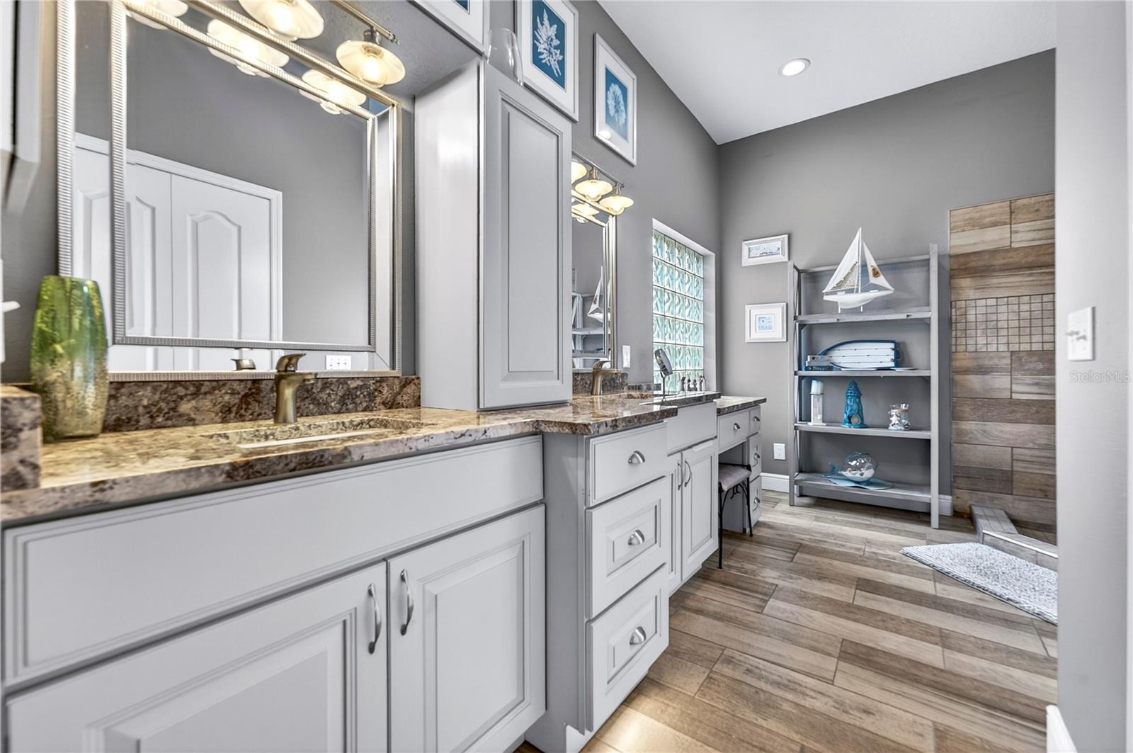 Image 22 of 50 For 6249 Montego Bay Court