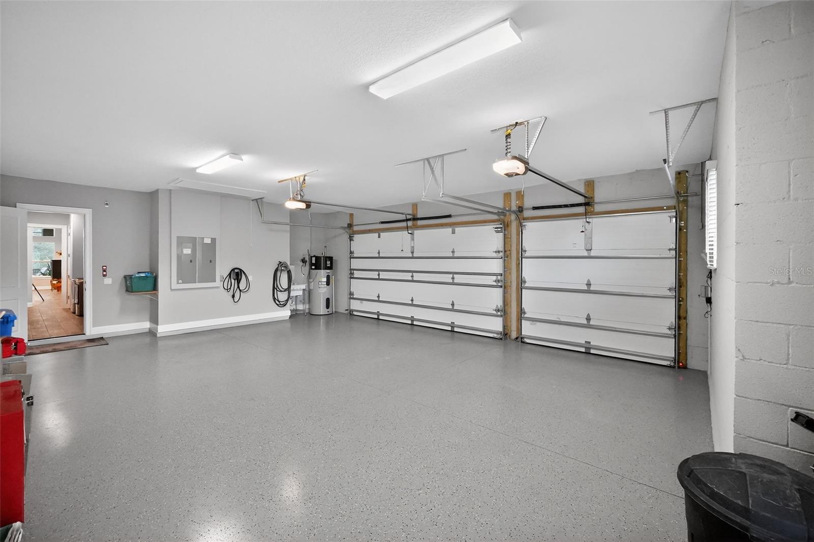 Image 44 of 75 For 1020 Sudbury Lane