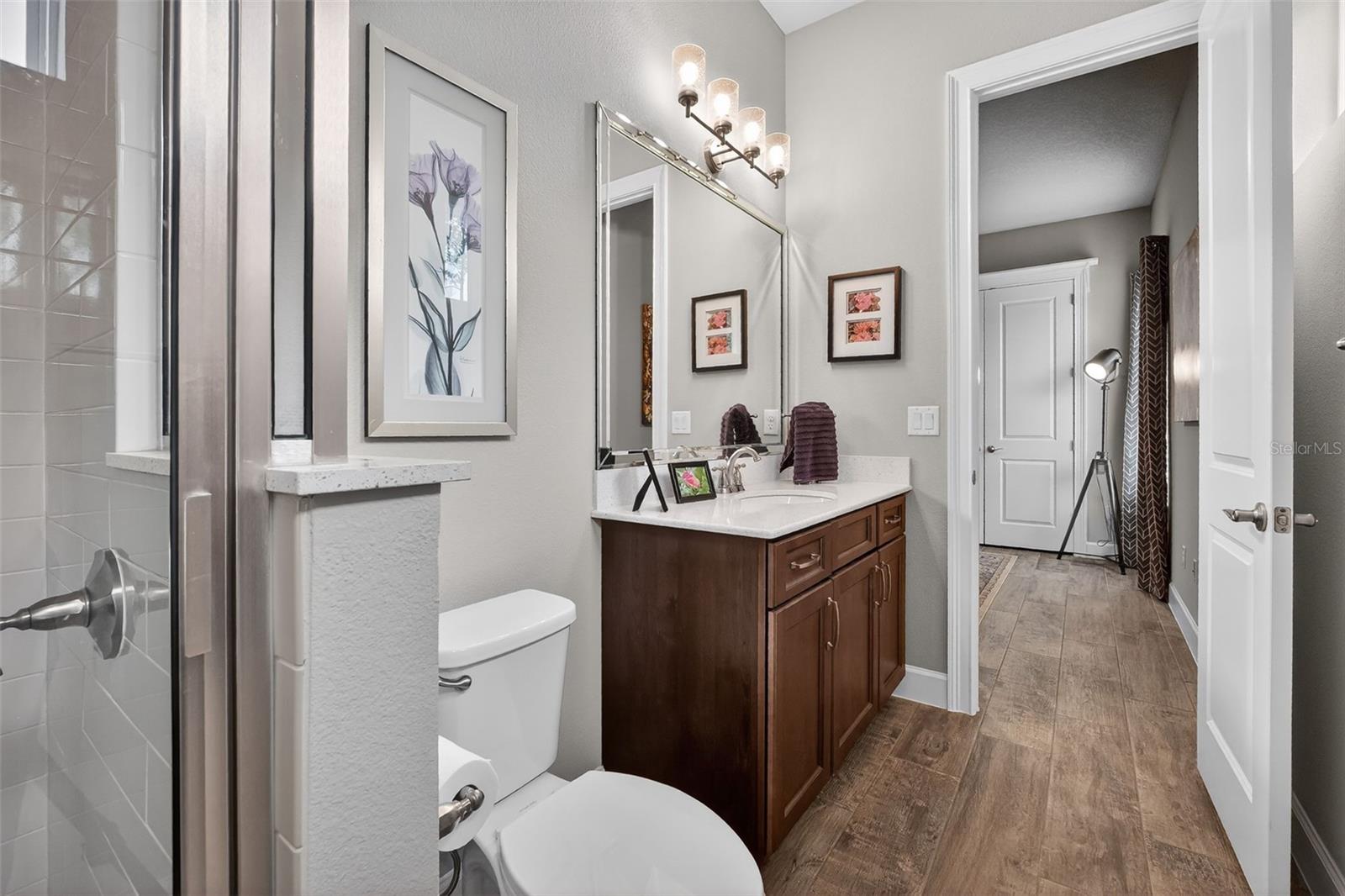 Image 5 of 75 For 1020 Sudbury Lane