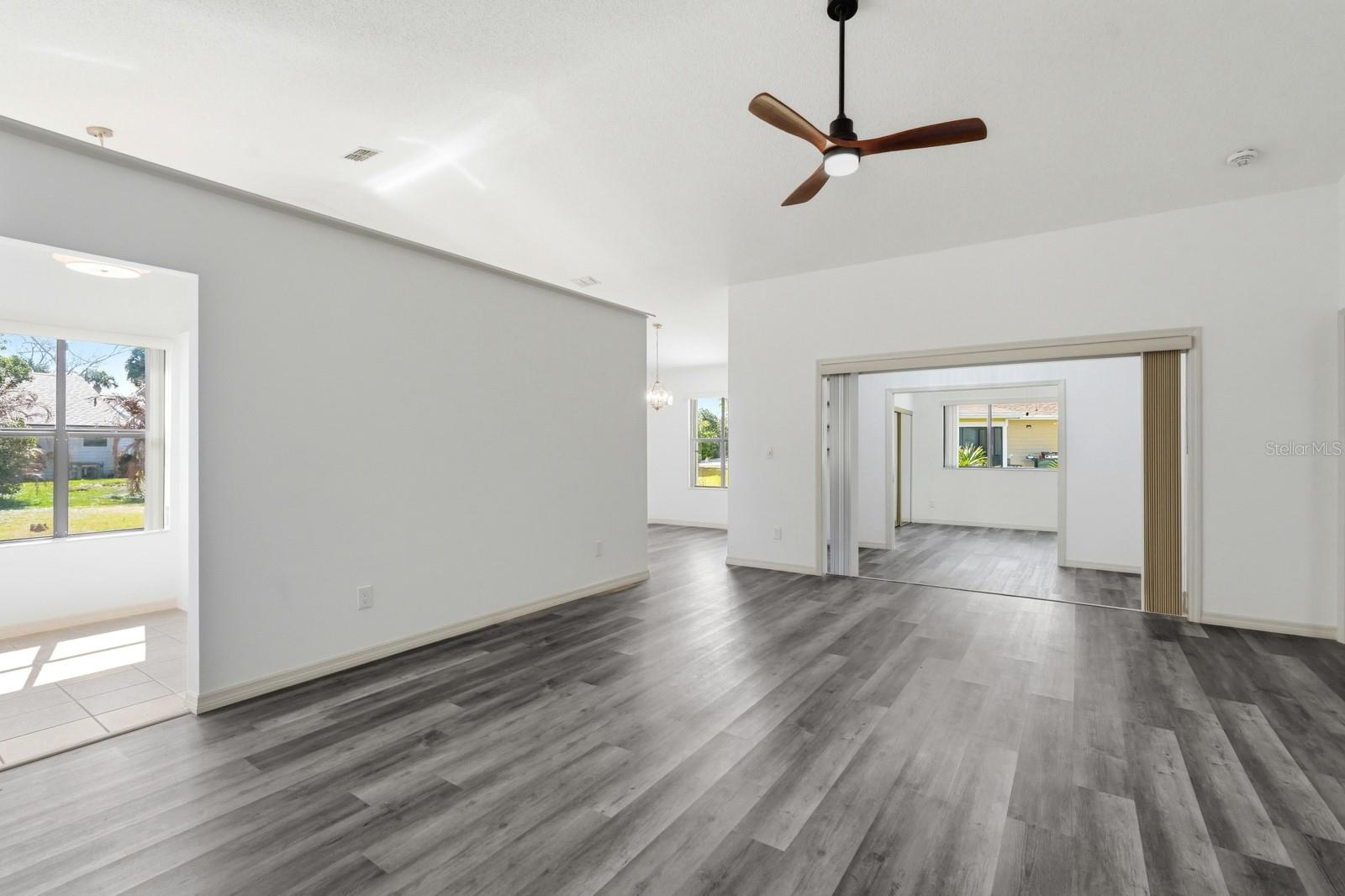 Image 9 of 66 For 714 Fox Tail Court