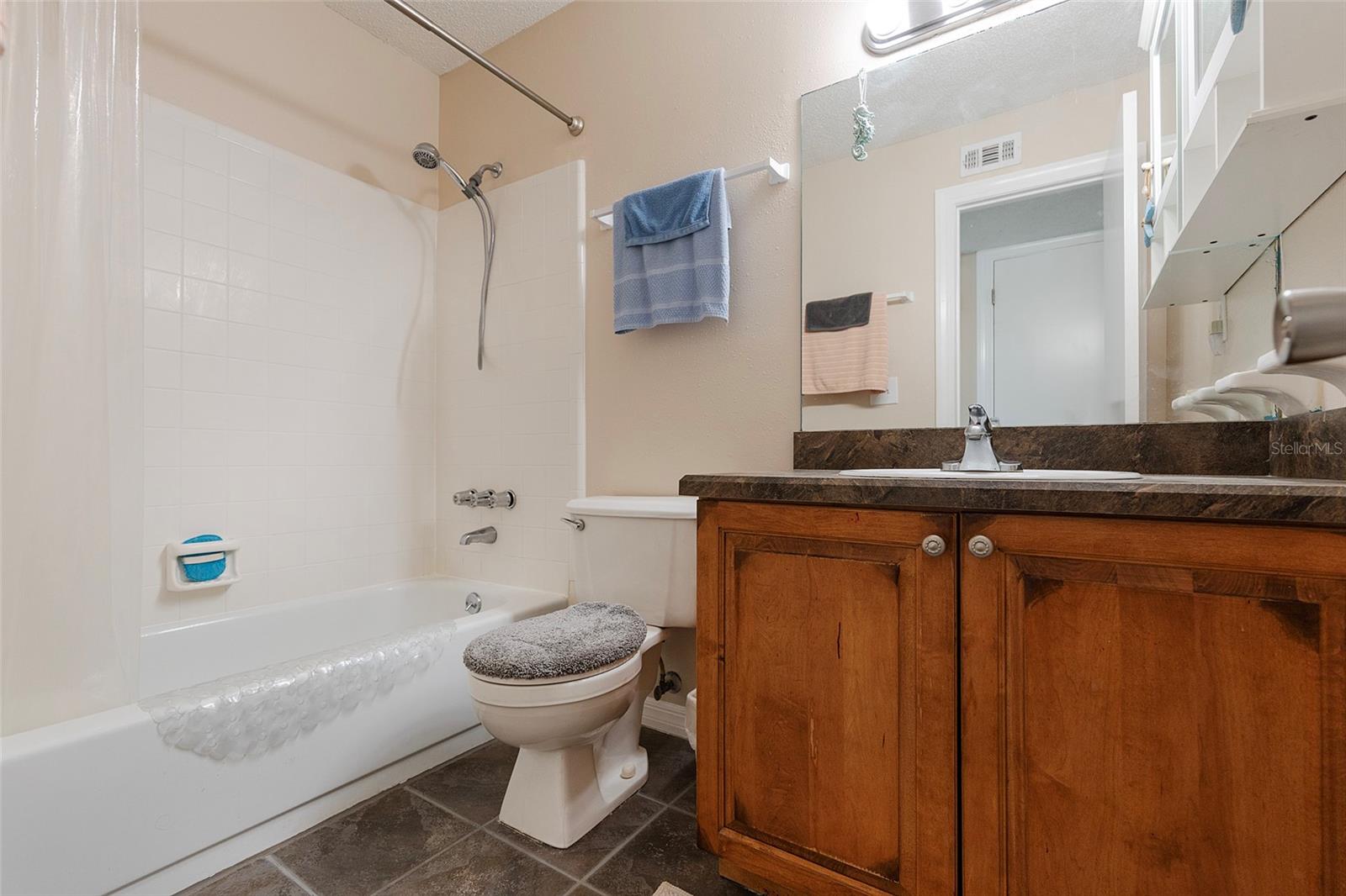 Image 15 of 30 For 1600 Big Tree Road U7