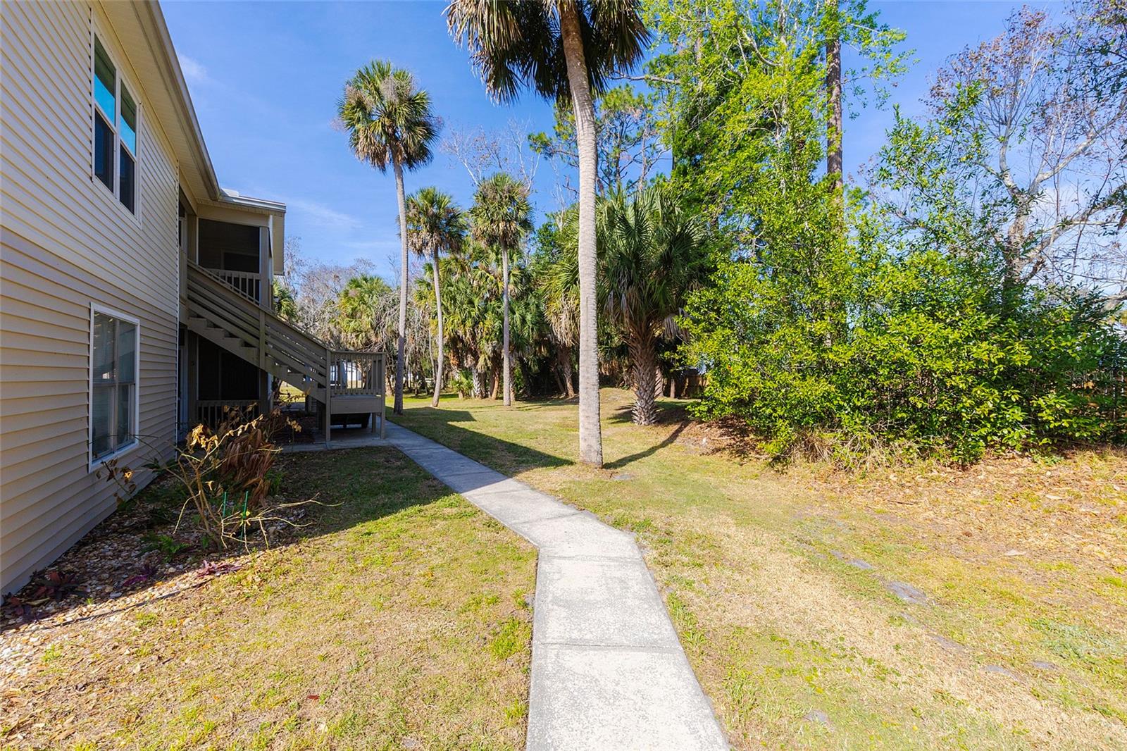 Image 26 of 30 For 1600 Big Tree Road U7