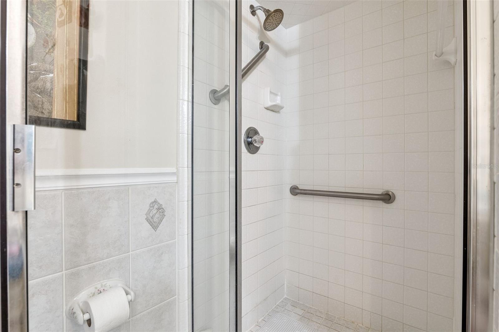 Image 24 of 55 For 541 Belltower