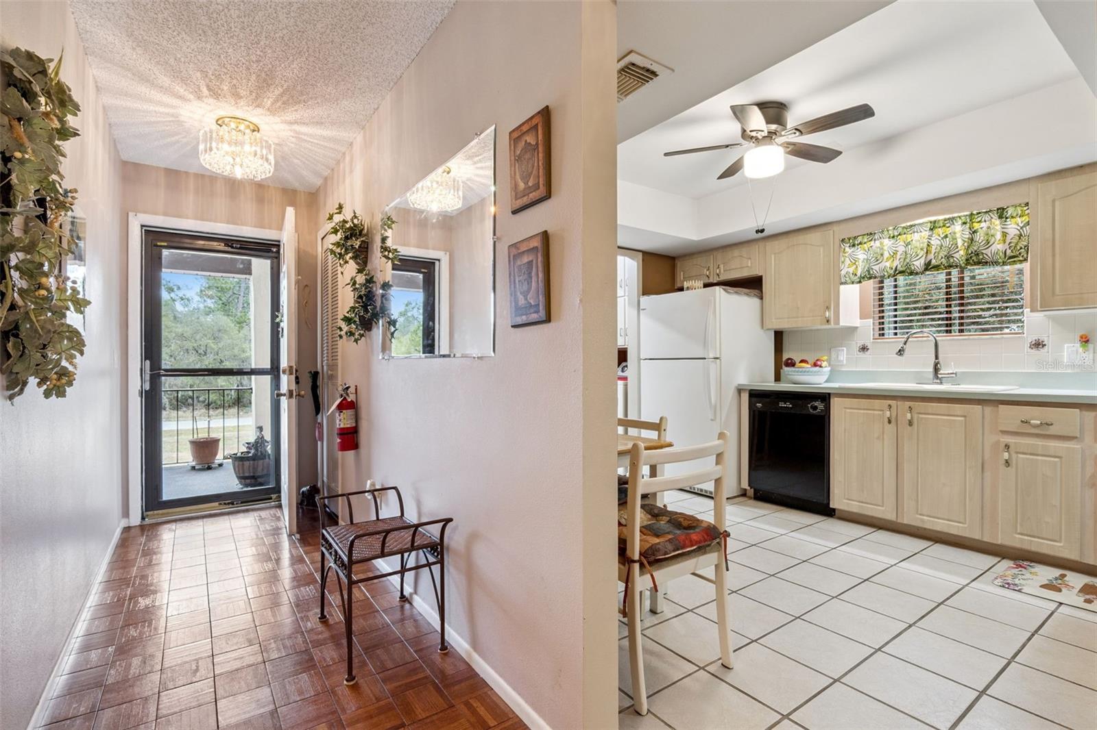 Image 4 of 55 For 541 Belltower