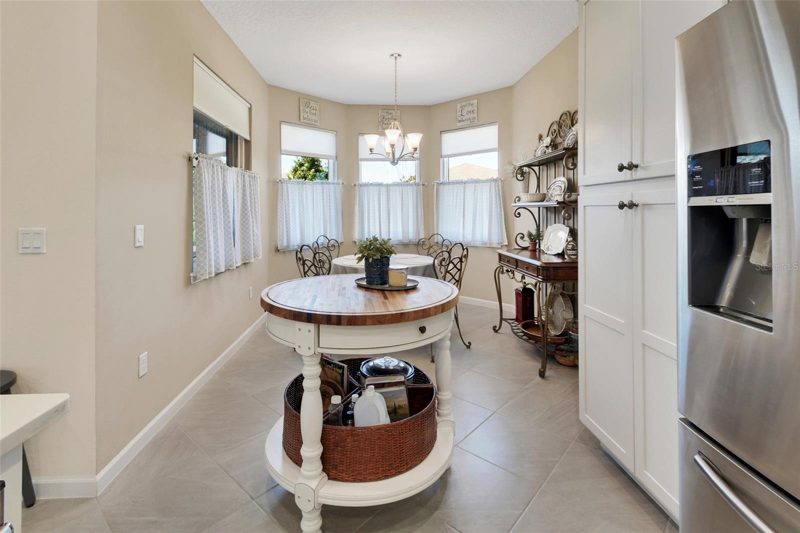 Image 10 of 55 For 254 Old Moss Circle