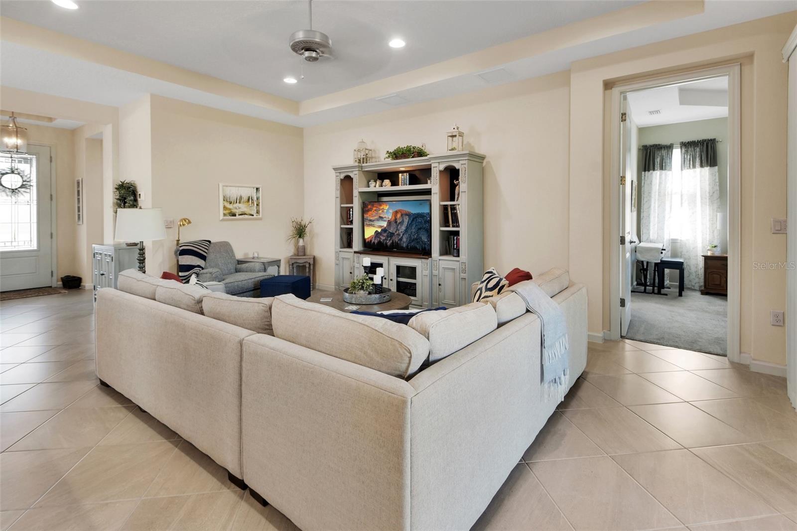 Image 6 of 55 For 254 Old Moss Circle