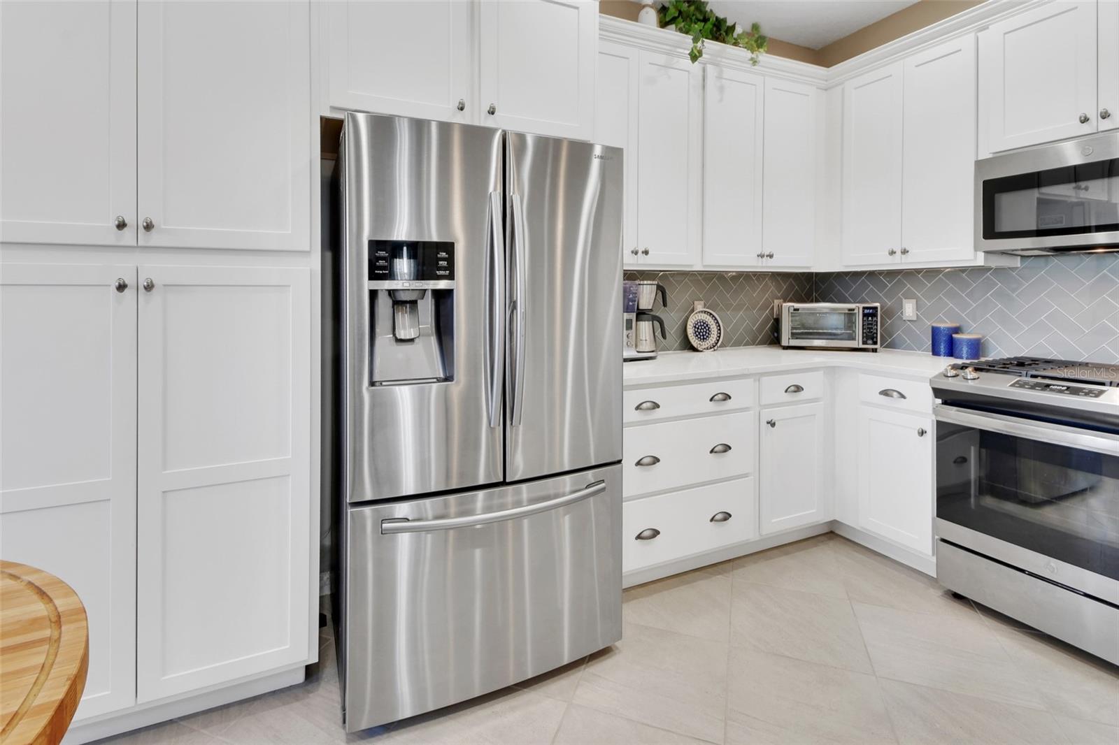 Image 8 of 55 For 254 Old Moss Circle