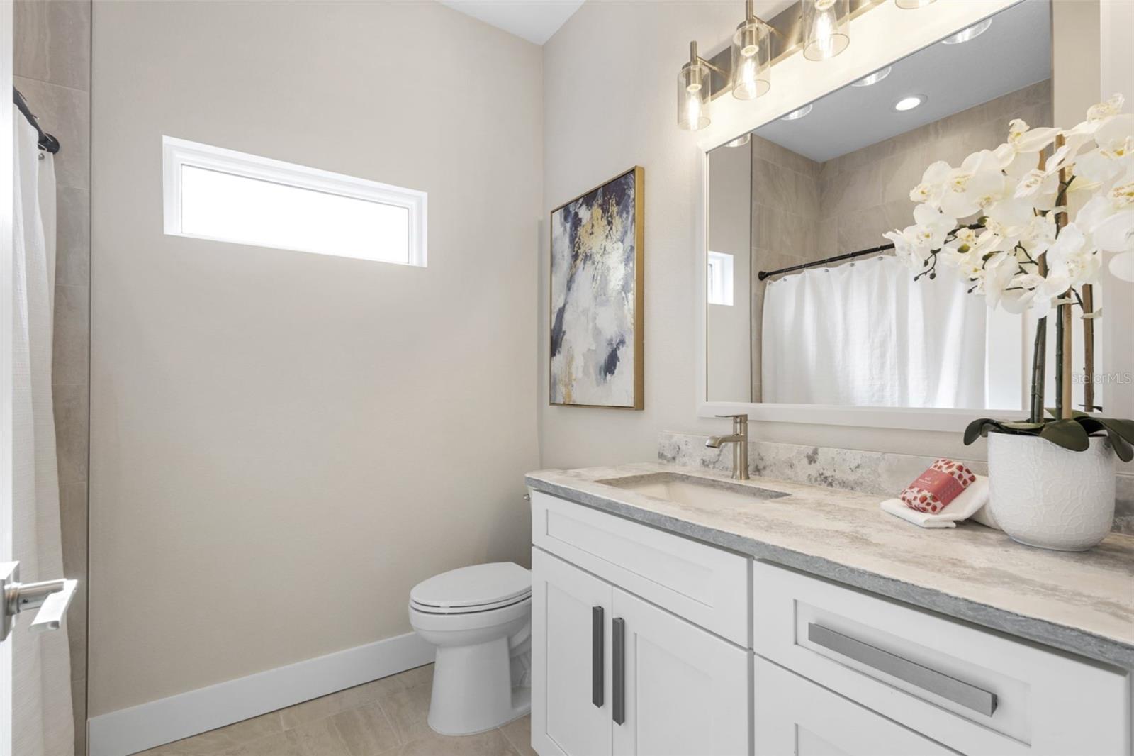 Image 20 of 33 For 349 Baker Avenue