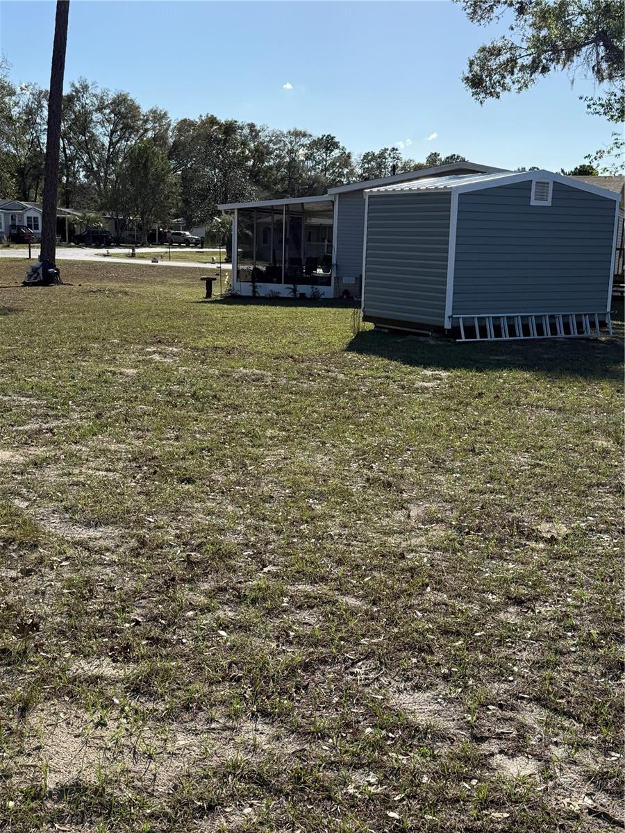 Image 5 of 35 For 8325 Fairgrove Terrace