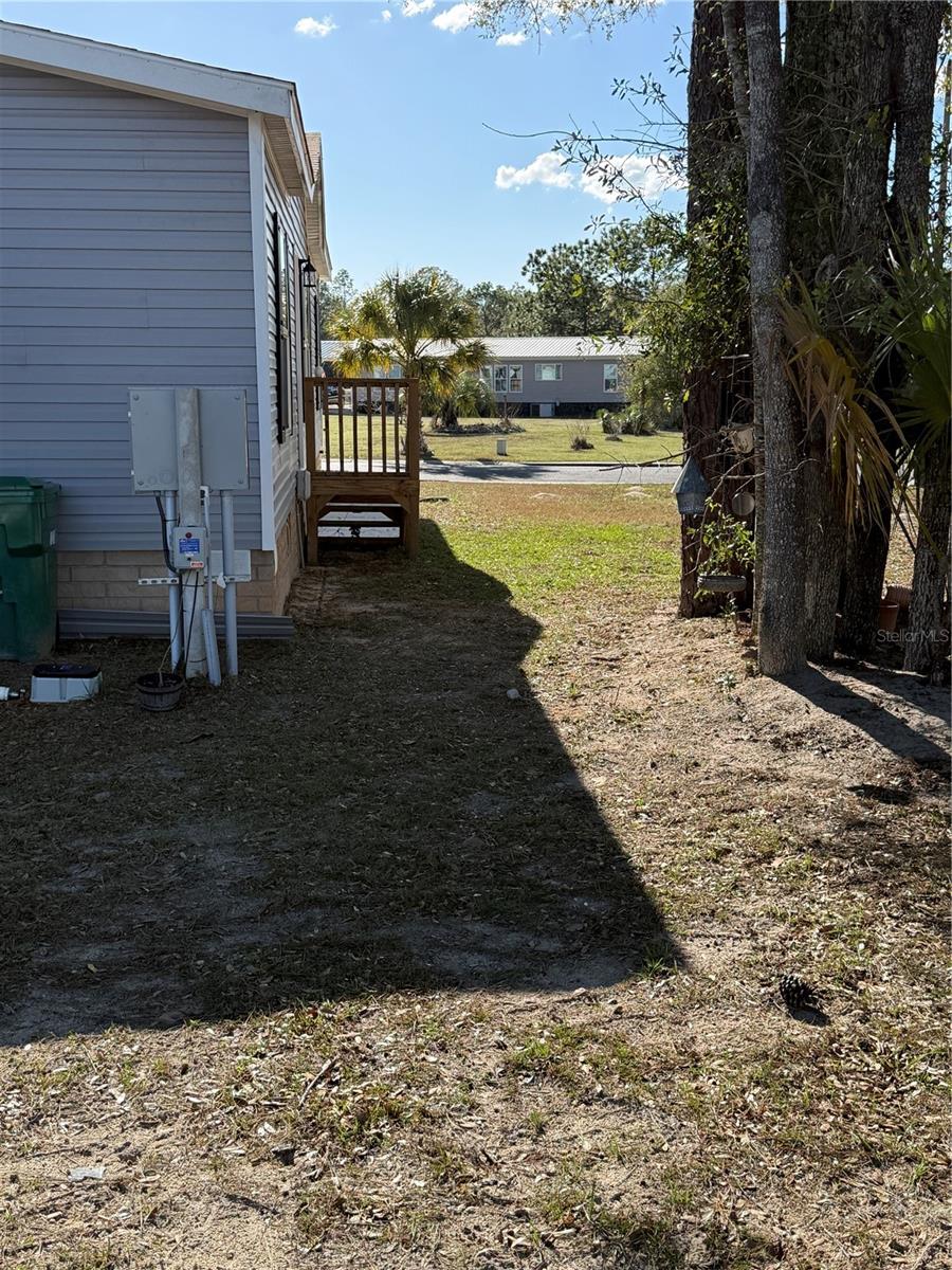 Image 6 of 35 For 8325 Fairgrove Terrace