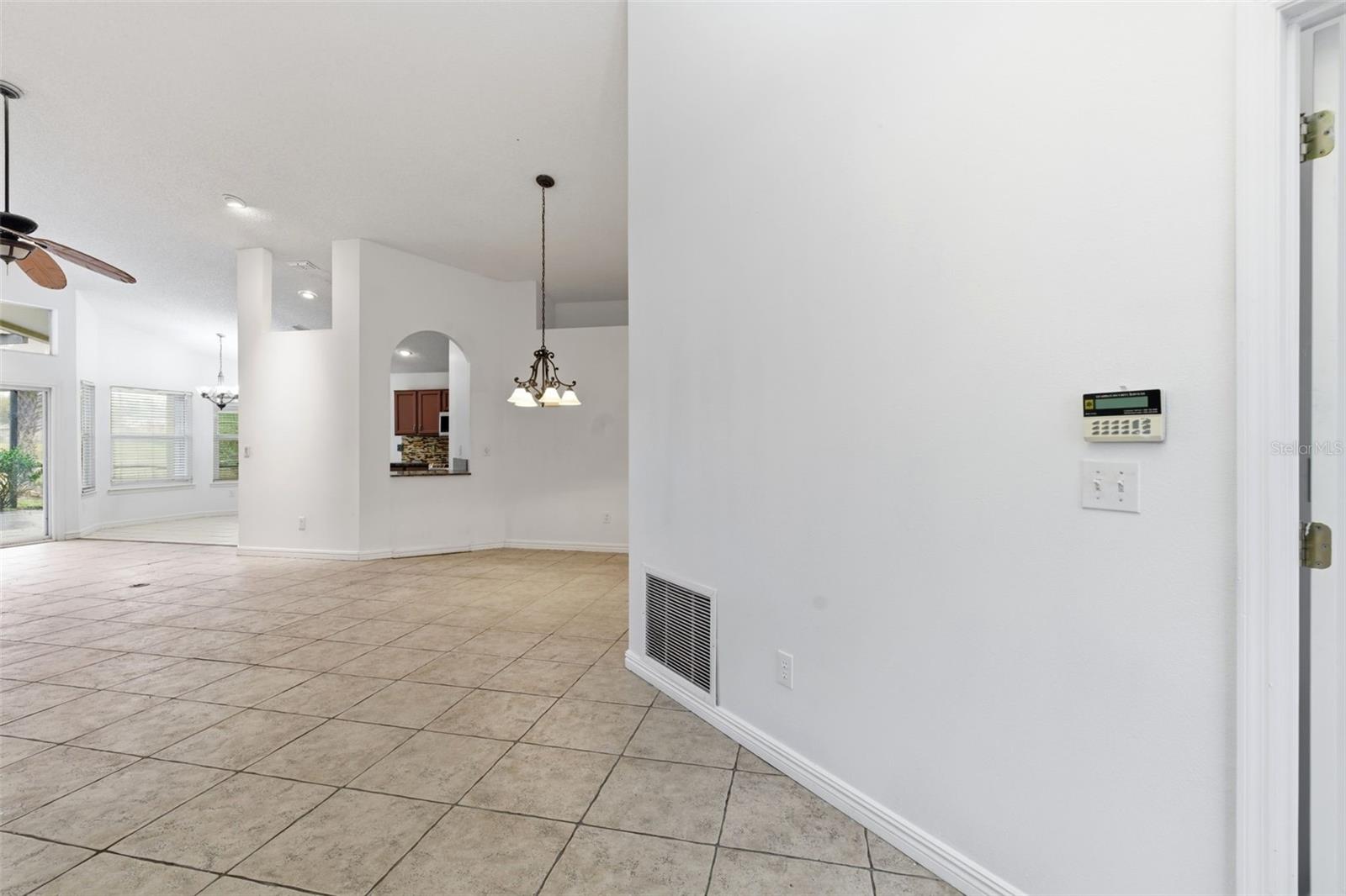 Image 10 of 48 For 947 Paddington Terrace