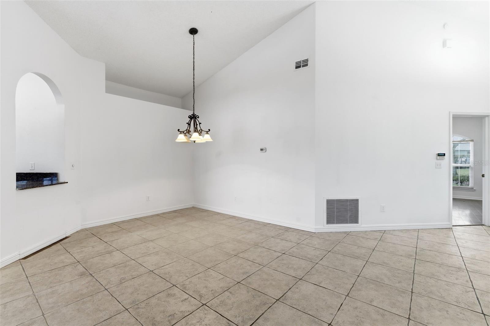 Image 11 of 48 For 947 Paddington Terrace