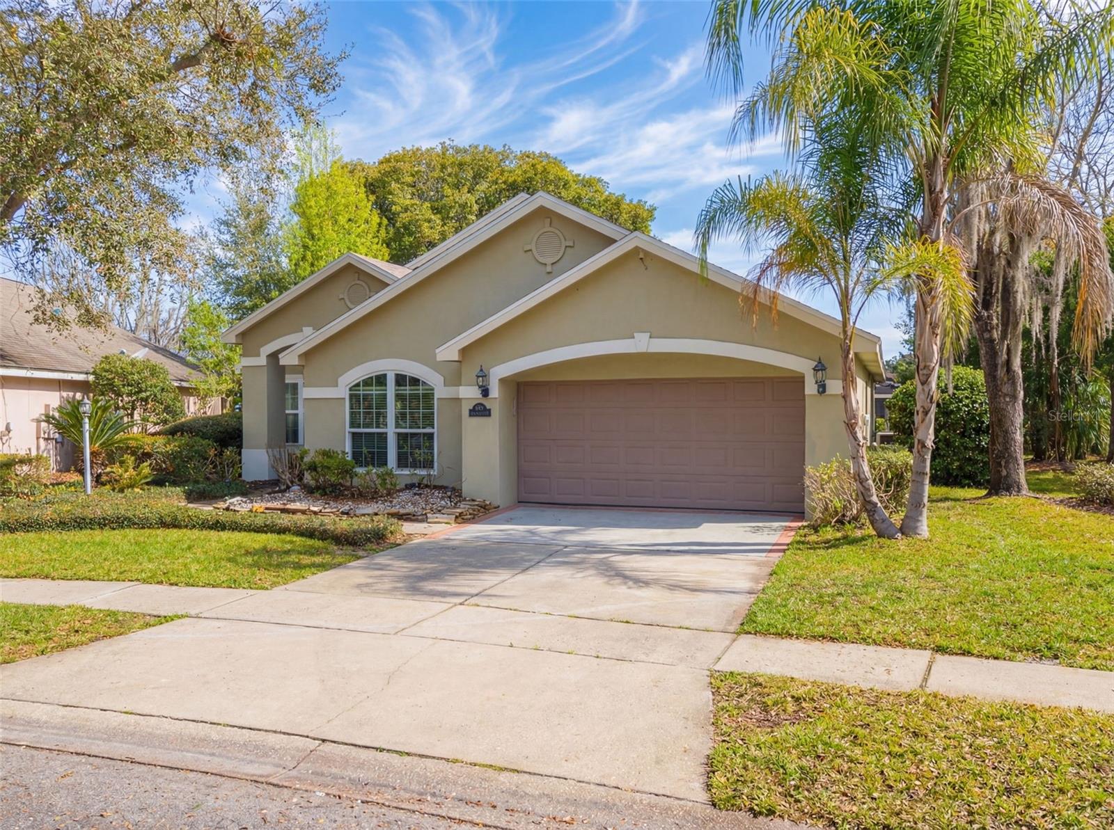 Image 2 of 48 For 947 Paddington Terrace