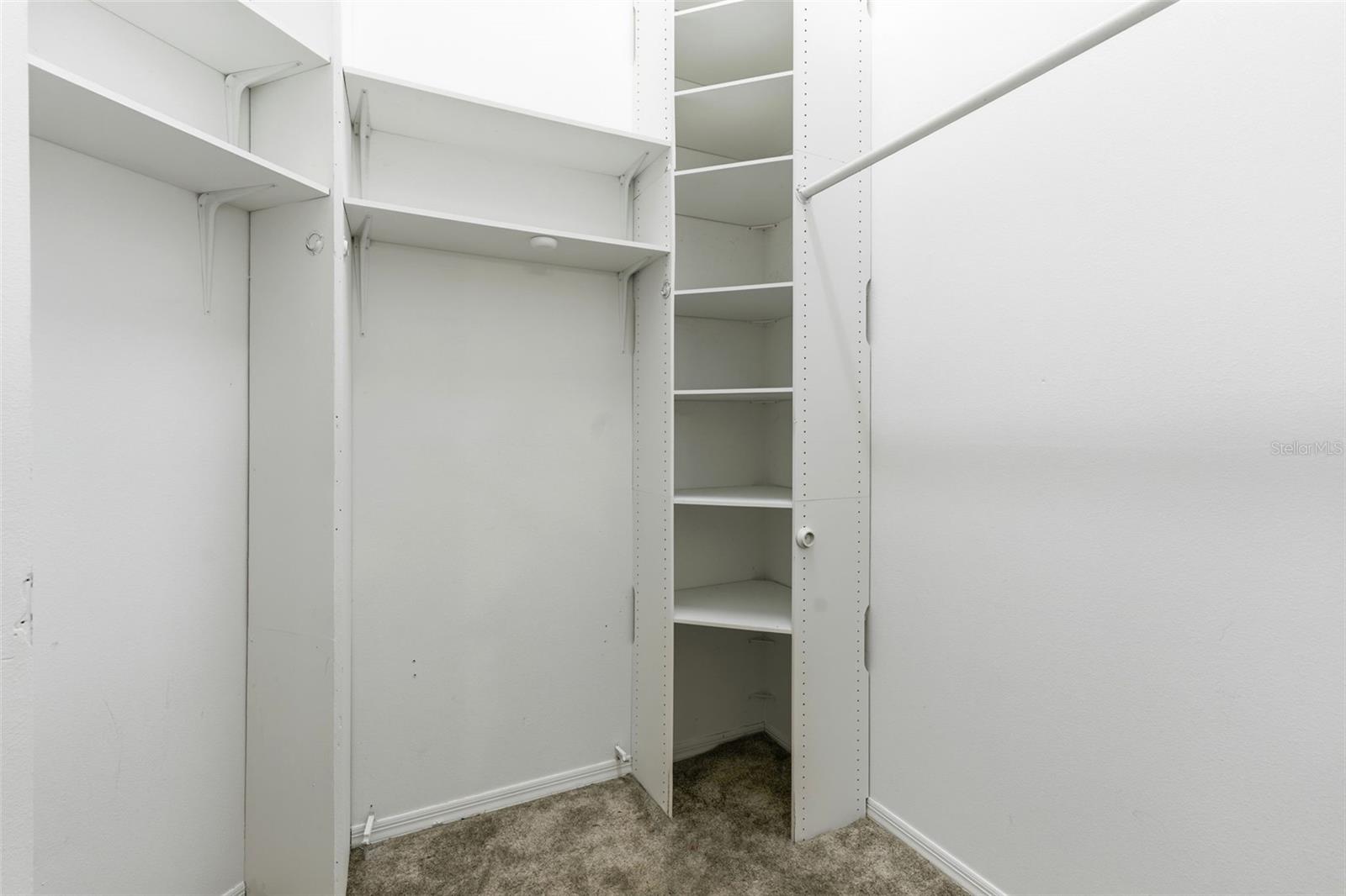 Image 25 of 48 For 947 Paddington Terrace