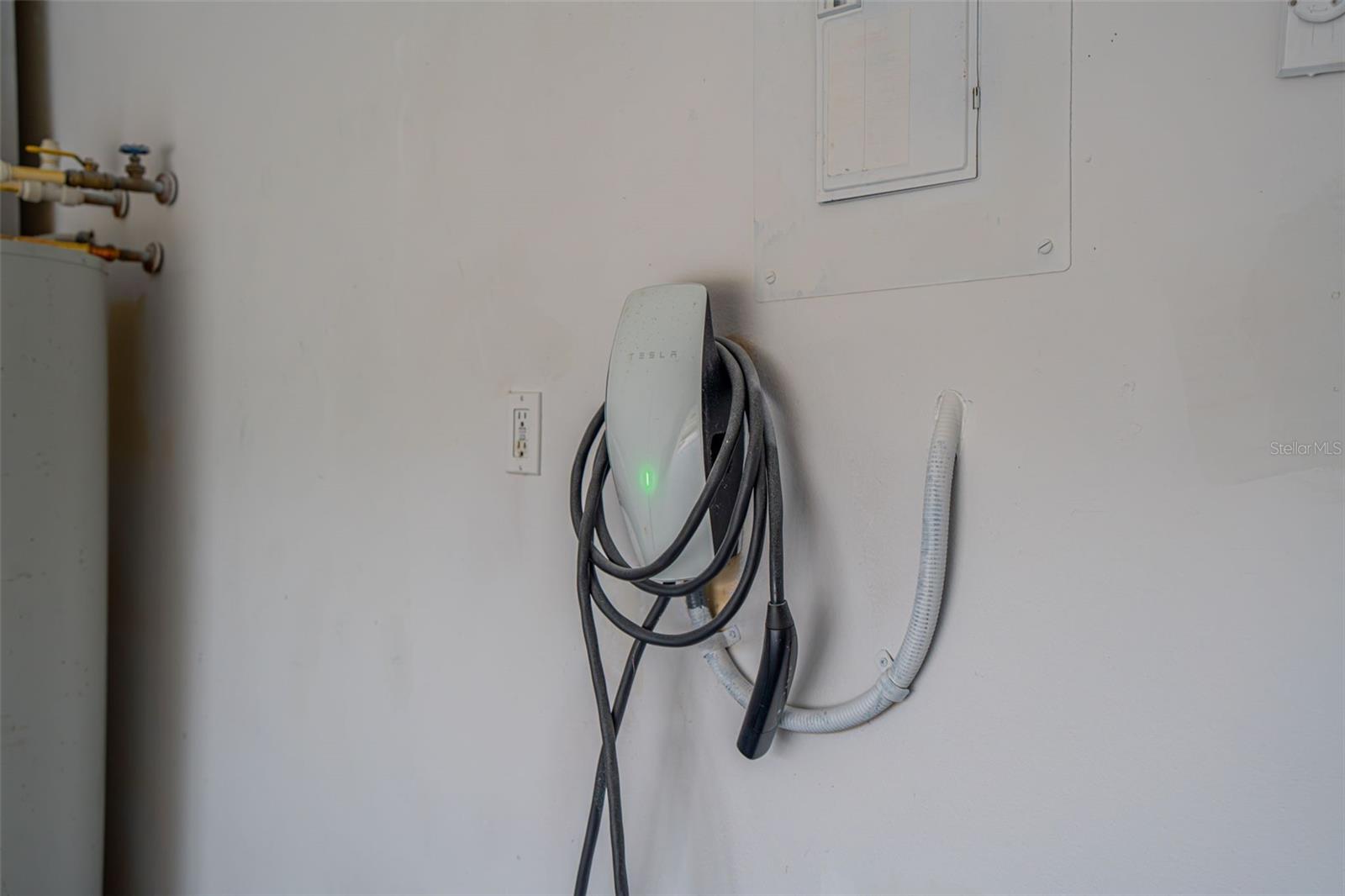 Image 32 of 48 For 947 Paddington Terrace