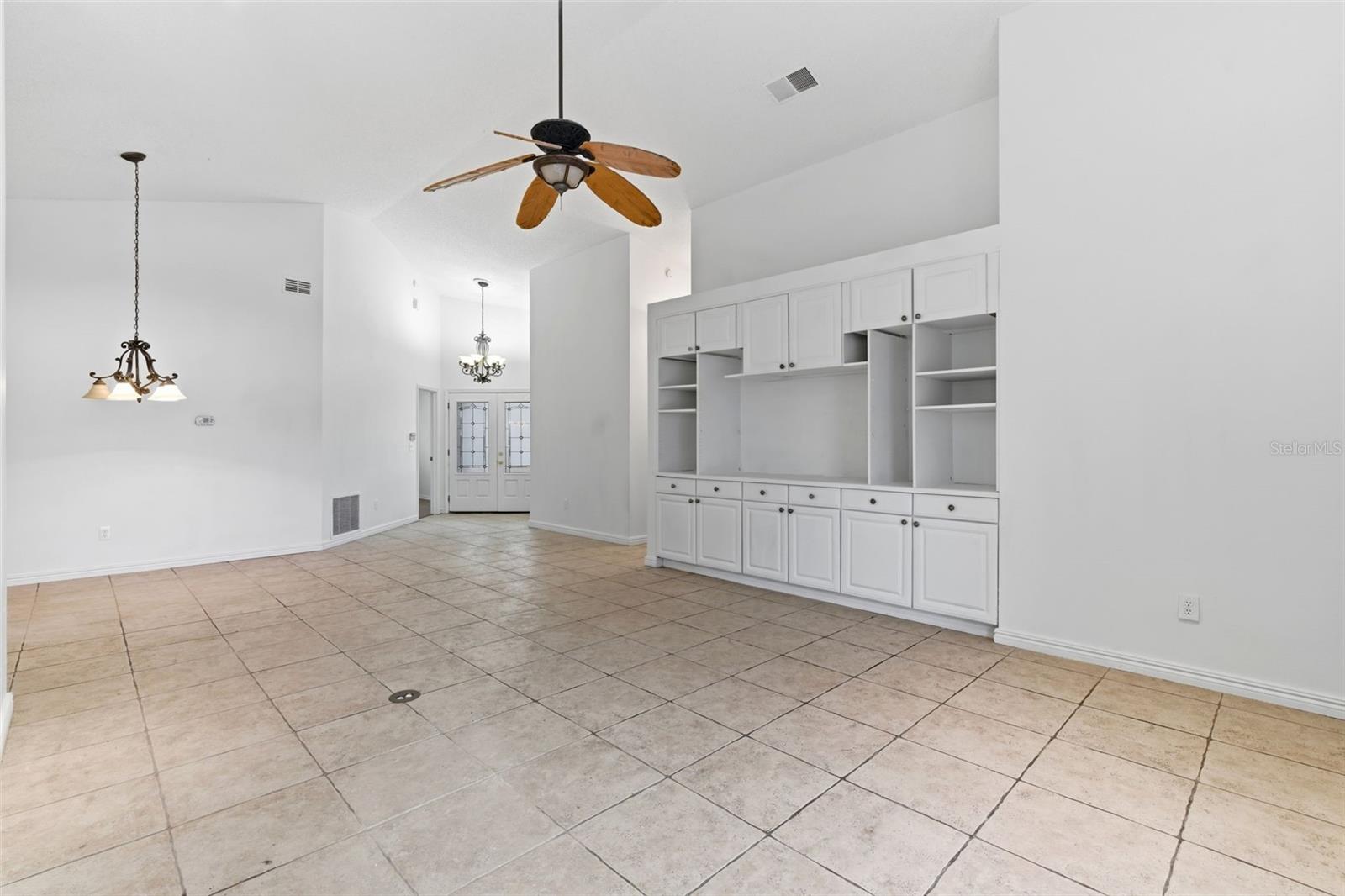 Image 8 of 48 For 947 Paddington Terrace