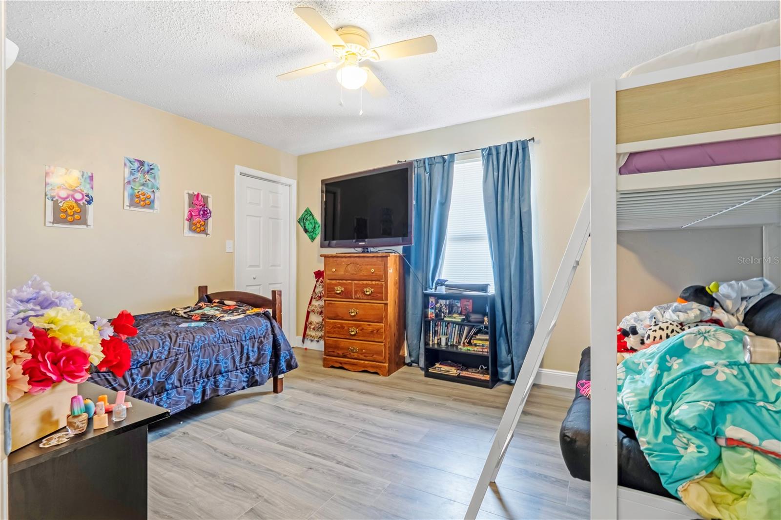 Image 16 of 36 For 951 & 953 Beau Court