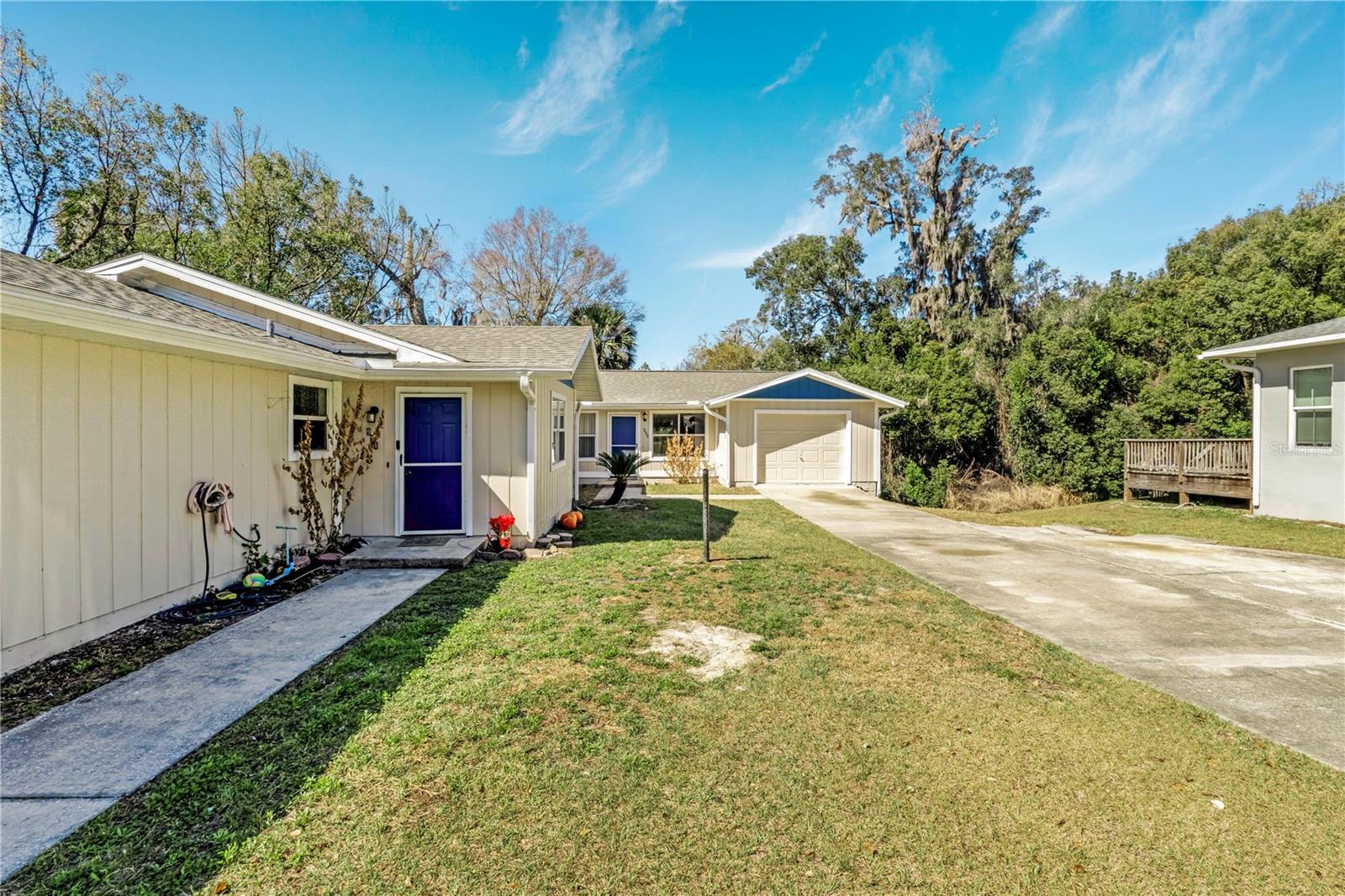 Image 3 of 36 For 951 & 953 Beau Court