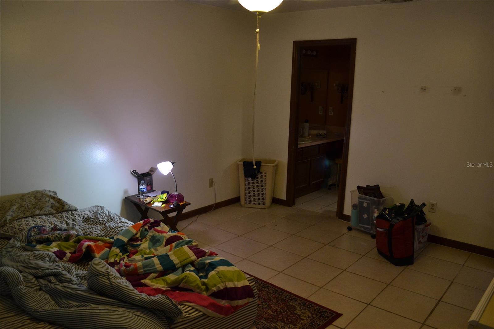 Image 8 of 13 For 350 Lake Crescent Drive