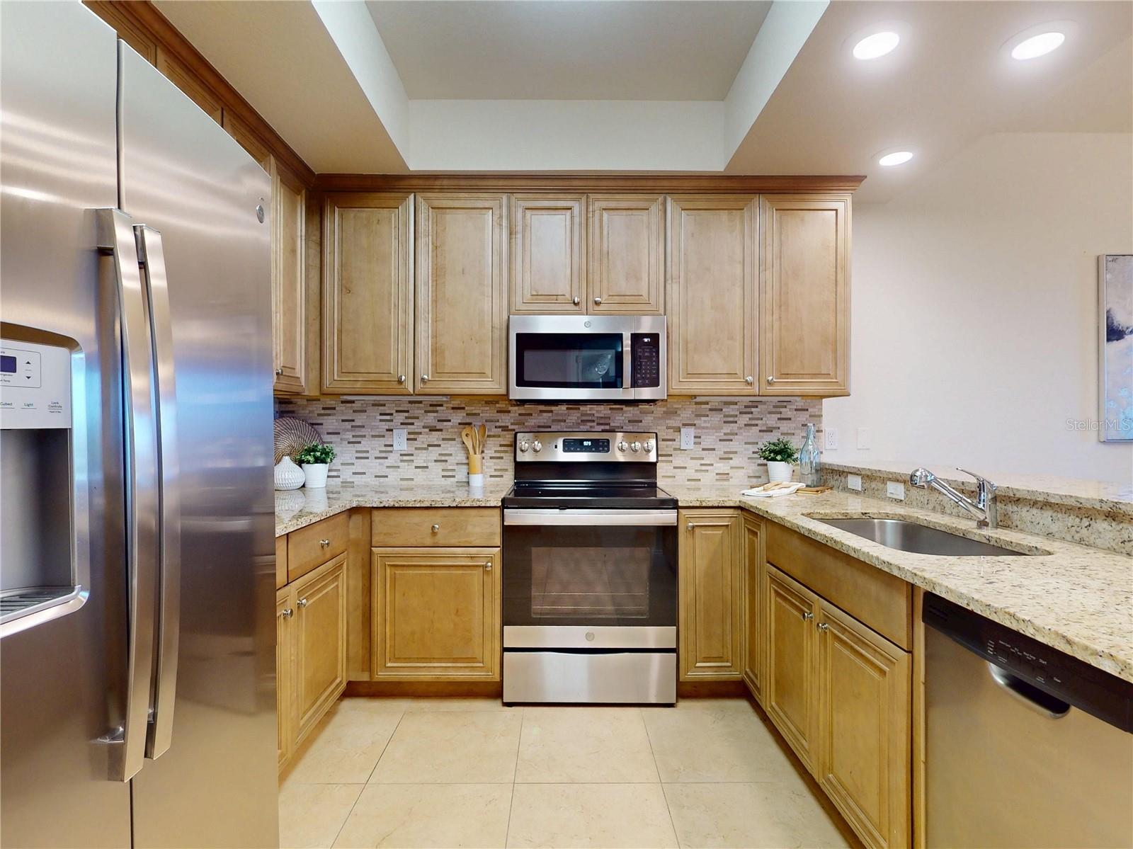 Image 13 of 84 For 3 Riverwalk Drive 404