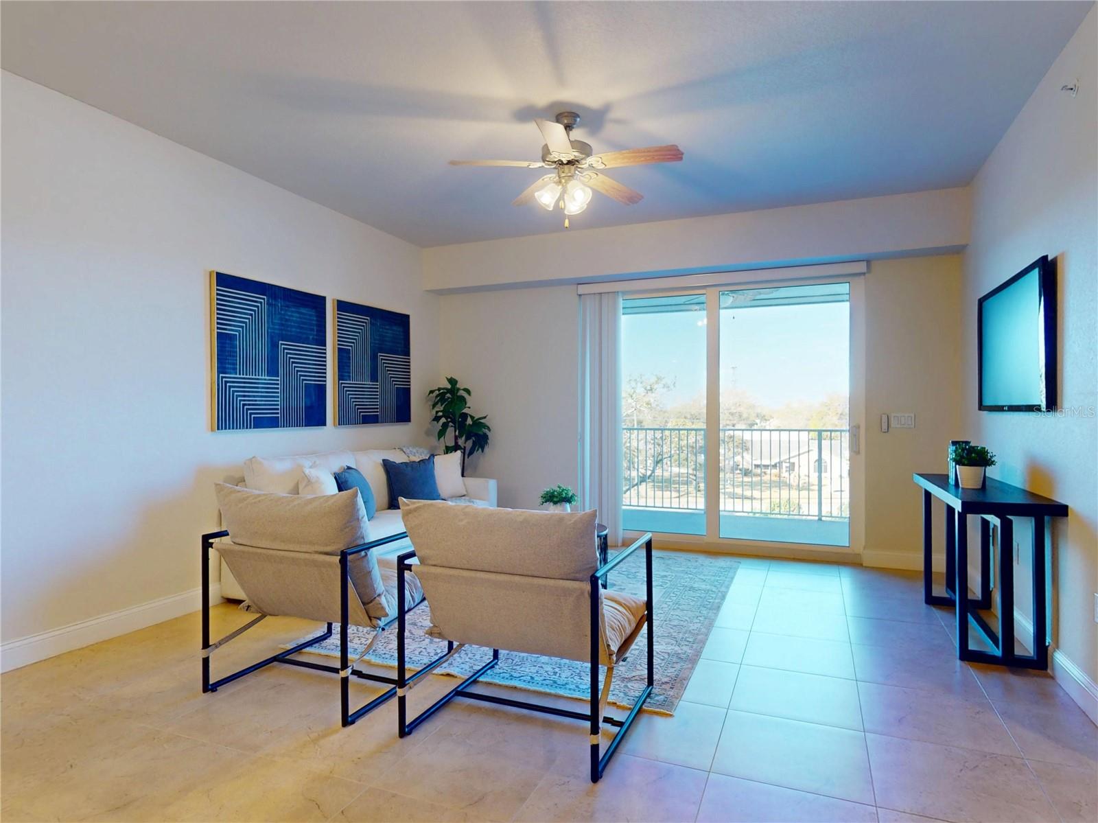 Image 23 of 84 For 3 Riverwalk Drive 404