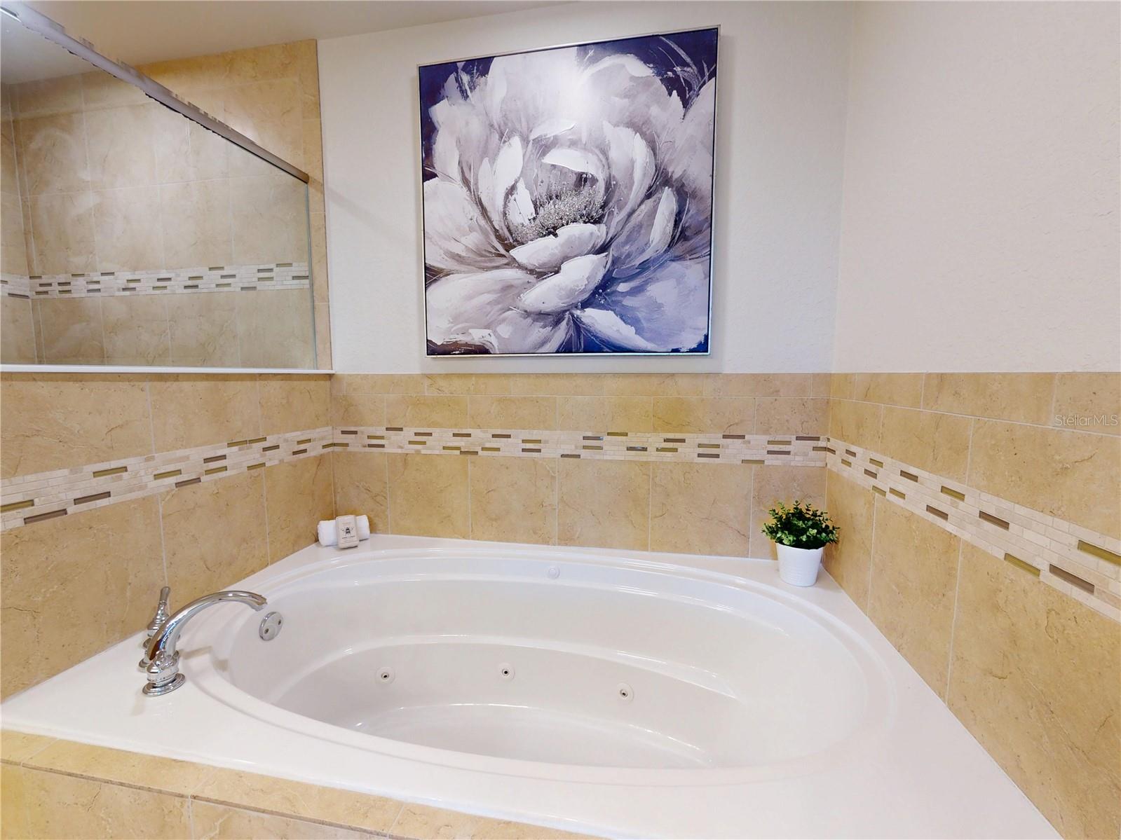 Image 36 of 84 For 3 Riverwalk Drive 404