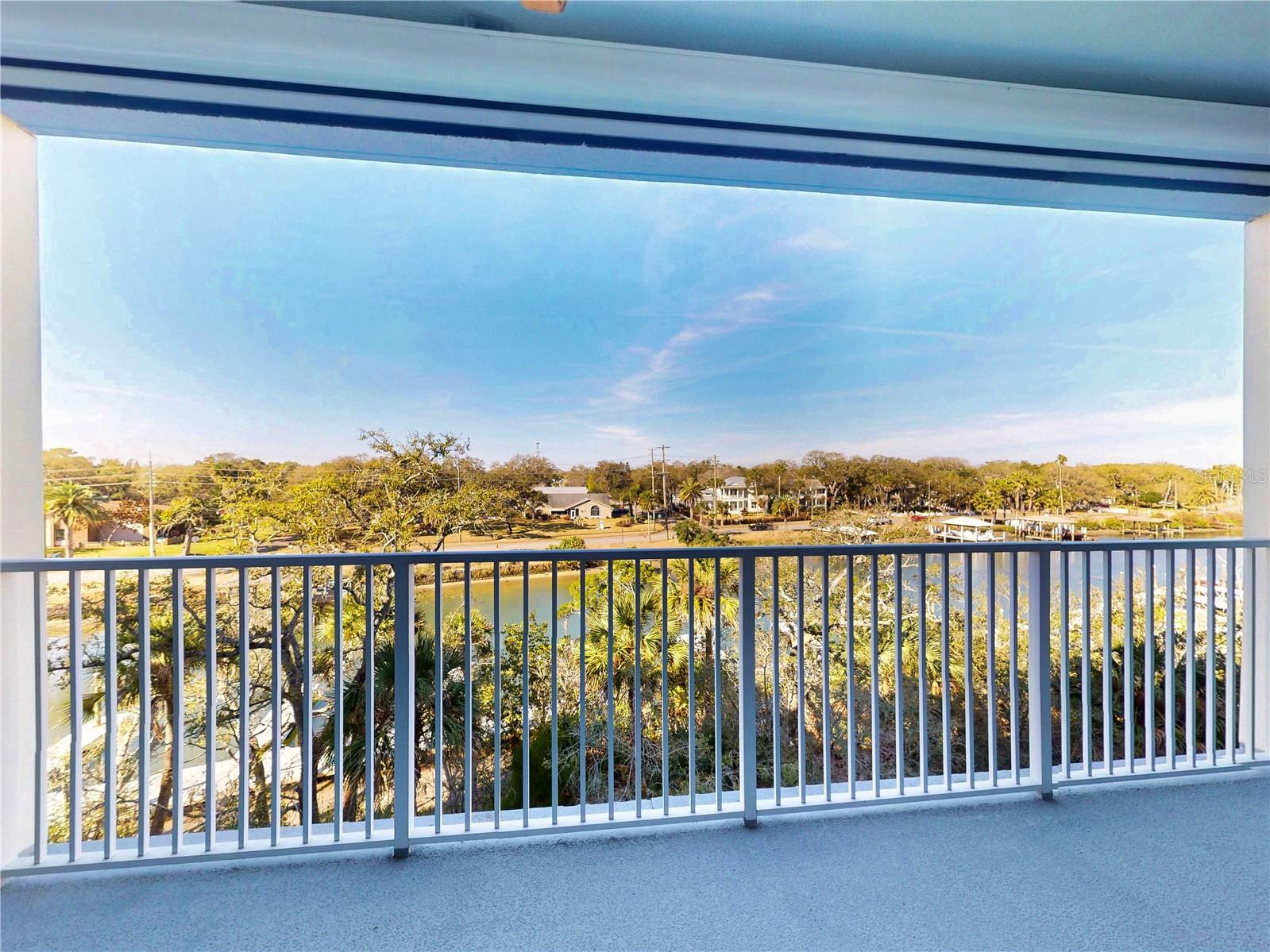 Image 40 of 84 For 3 Riverwalk Drive 404