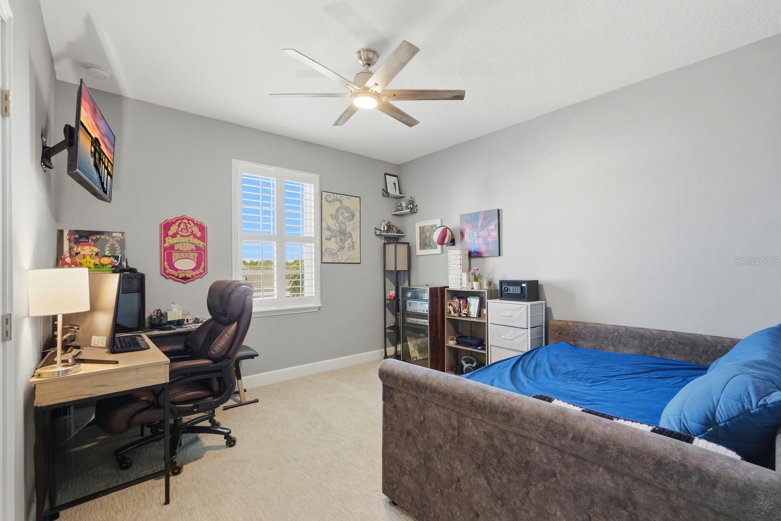 Image 22 of 54 For 137 Azure Mist Way